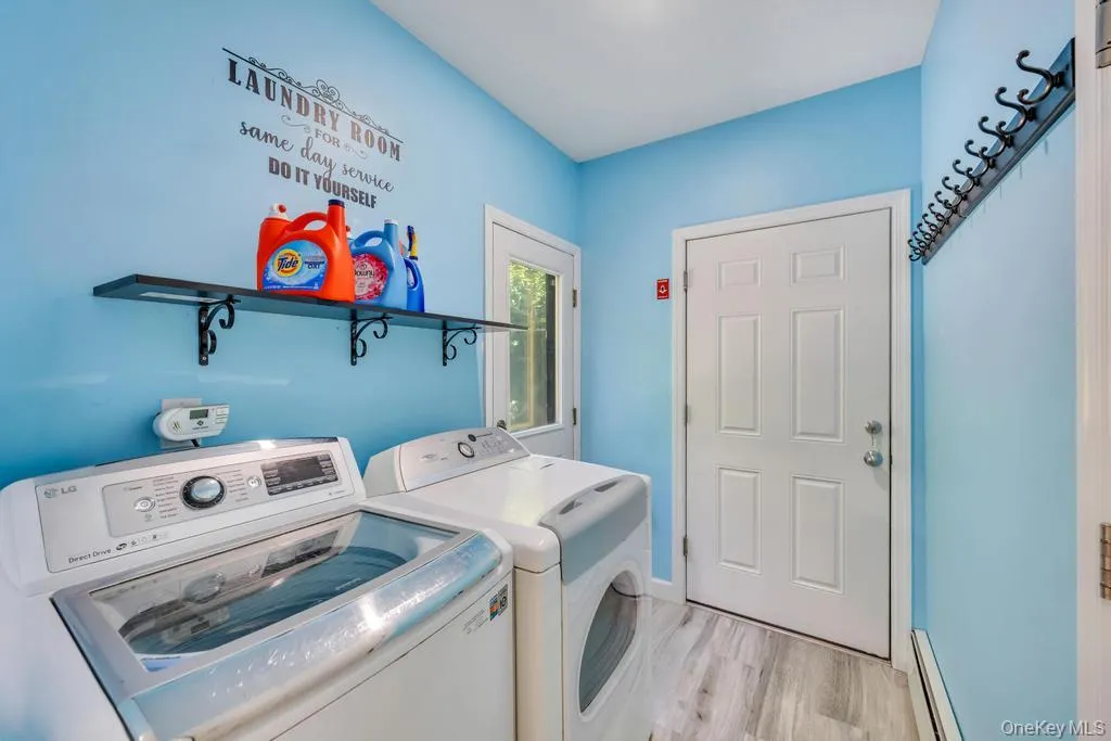 83 Strathmore Village Drive, Brookhaven, NY, 4 Bedrooms Bedrooms, 8 Rooms Rooms,2 BathroomsBathrooms,Residential,For Rent,Strathmore Village,0,1011370 83 Strathmore Village Drive, Brookhaven, NY, 4 Bedrooms Bedrooms, 8 Rooms Rooms,2 BathroomsBathrooms,Residential,For Rent,Strathmore Village,0,1011370