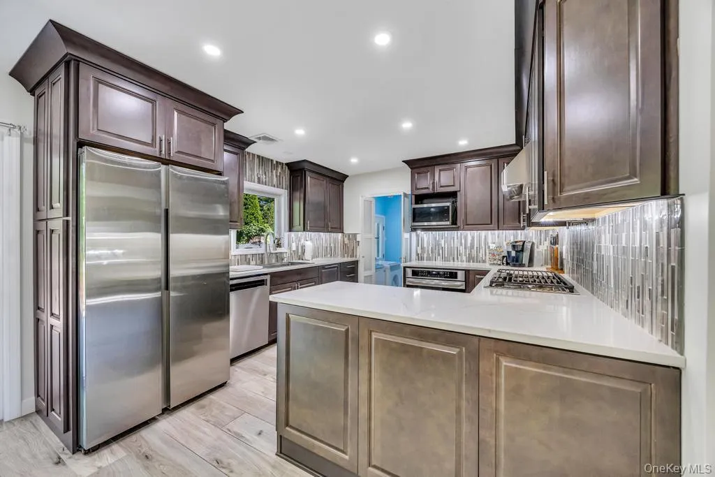 83 Strathmore Village Drive, Brookhaven, NY, 4 Bedrooms Bedrooms, 8 Rooms Rooms,2 BathroomsBathrooms,Residential,For Rent,Strathmore Village,0,1011370 83 Strathmore Village Drive, Brookhaven, NY, 4 Bedrooms Bedrooms, 8 Rooms Rooms,2 BathroomsBathrooms,Residential,For Rent,Strathmore Village,0,1011370