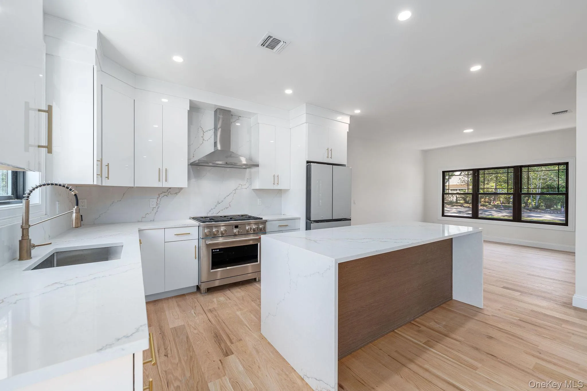 1700 Smith Drive, Southold, NY, 4 Bedrooms Bedrooms, 8 Rooms Rooms,3 BathroomsBathrooms,Residential,For Rent,Smith,0,1011372 1700 Smith Drive, Southold, NY, 4 Bedrooms Bedrooms, 8 Rooms Rooms,3 BathroomsBathrooms,Residential,For Rent,Smith,0,1011372
