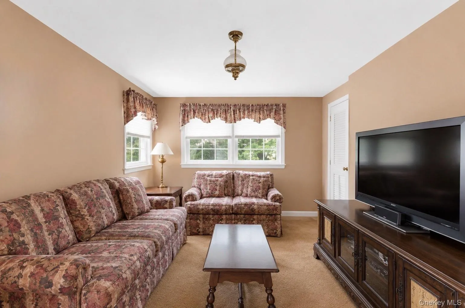 968 Glenwood Road, Hempstead, NY, 3 Bedrooms Bedrooms, 9 Rooms Rooms,1 BathroomBathrooms,Residential,For Rent,Glenwood,0,1011375 968 Glenwood Road, Hempstead, NY, 3 Bedrooms Bedrooms, 9 Rooms Rooms,1 BathroomBathrooms,Residential,For Rent,Glenwood,0,1011375