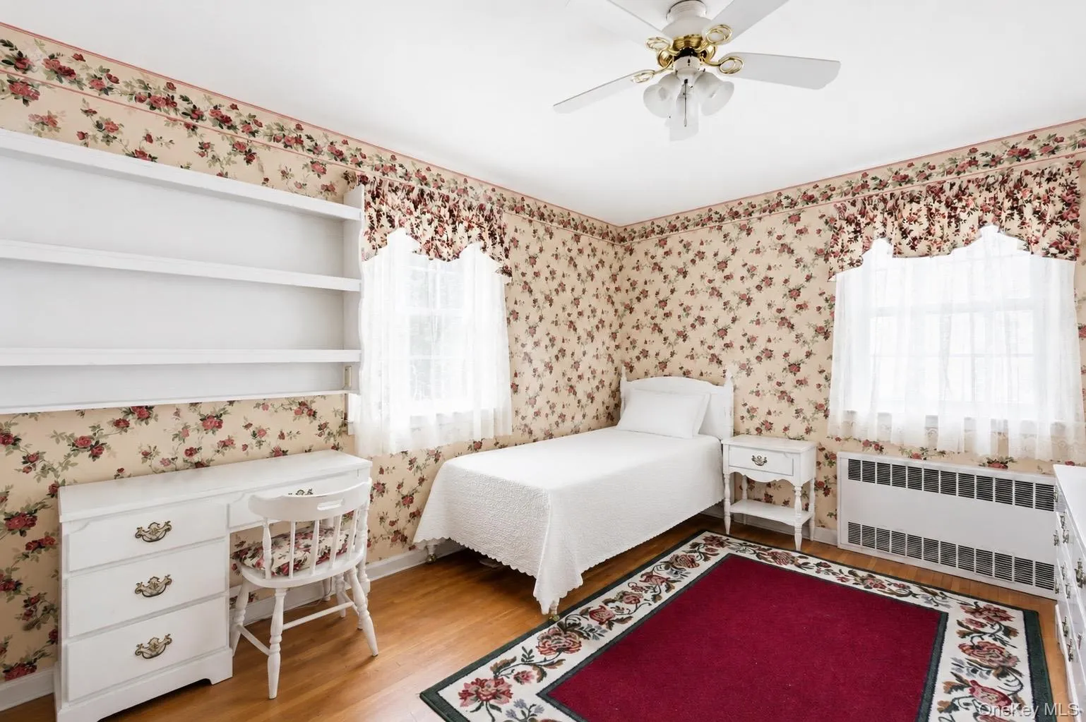 968 Glenwood Road, Hempstead, NY, 3 Bedrooms Bedrooms, 9 Rooms Rooms,1 BathroomBathrooms,Residential,For Rent,Glenwood,0,1011375 968 Glenwood Road, Hempstead, NY, 3 Bedrooms Bedrooms, 9 Rooms Rooms,1 BathroomBathrooms,Residential,For Rent,Glenwood,0,1011375