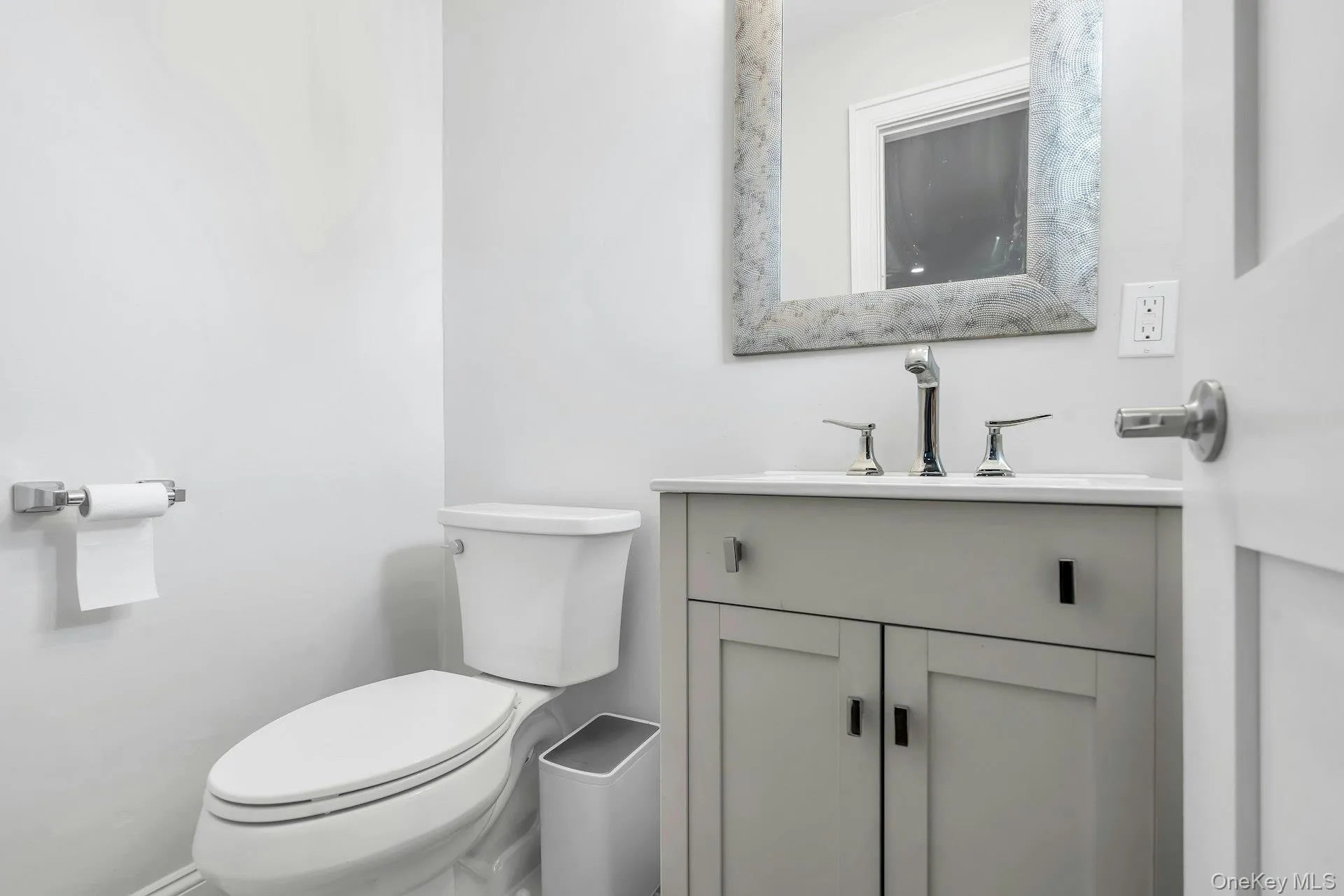31 Jane Drive, Babylon, NY, 3 Bedrooms Bedrooms, 9 Rooms Rooms,1 BathroomBathrooms,Residential,For Rent,Jane,0,1011378 31 Jane Drive, Babylon, NY, 3 Bedrooms Bedrooms, 9 Rooms Rooms,1 BathroomBathrooms,Residential,For Rent,Jane,0,1011378