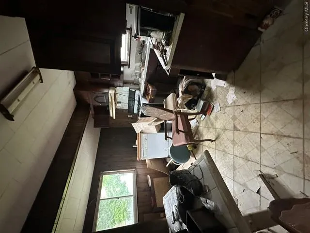 17 Mound Street, Babylon, NY, 3 Bedrooms Bedrooms, 7 Rooms Rooms,1 BathroomBathrooms,Residential,For Rent,Mound,0,1011384 17 Mound Street, Babylon, NY, 3 Bedrooms Bedrooms, 7 Rooms Rooms,1 BathroomBathrooms,Residential,For Rent,Mound,0,1011384