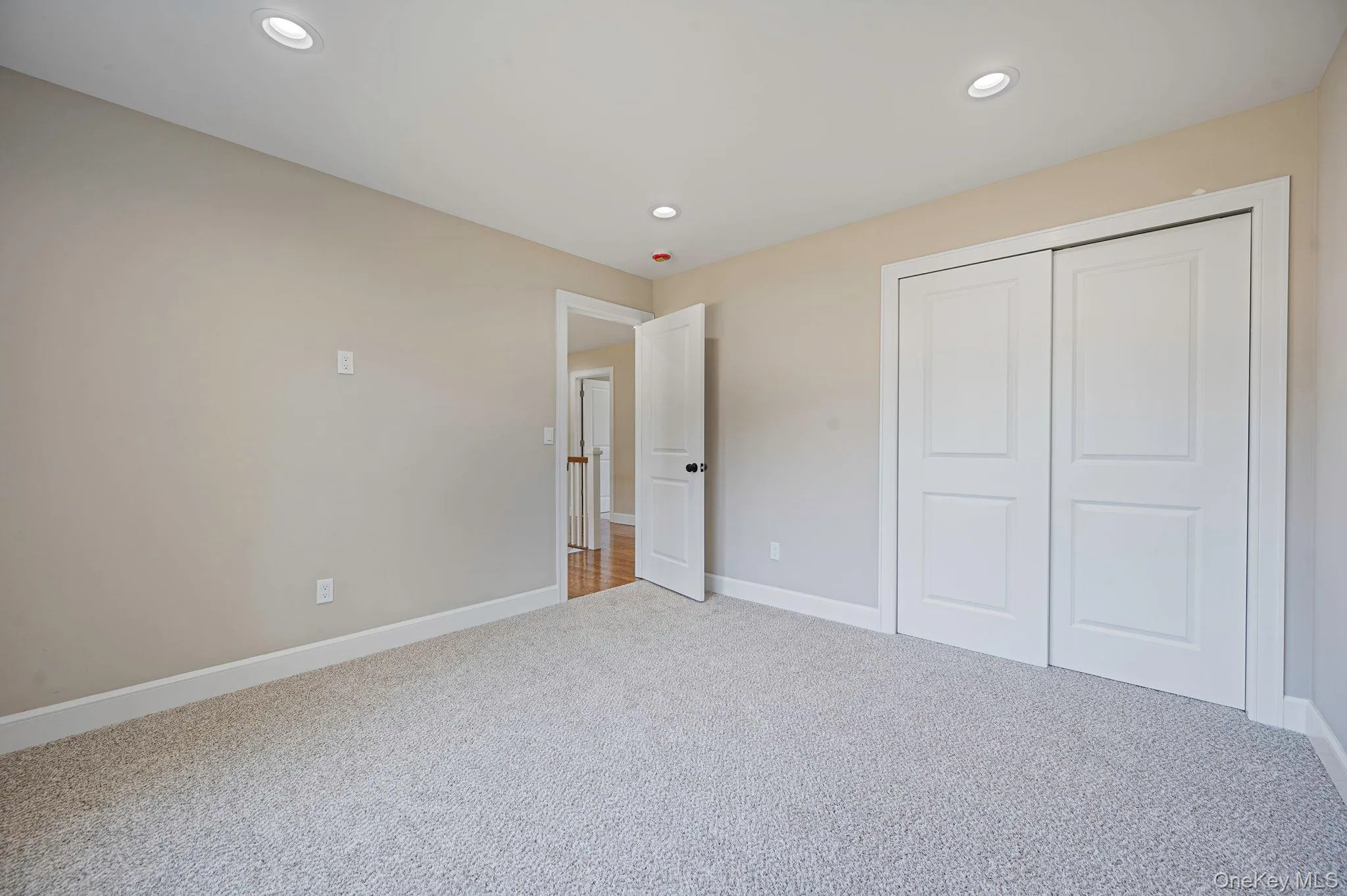 46 Washington Avenue, Brookhaven, NY, 5 Bedrooms Bedrooms, 8 Rooms Rooms,3 BathroomsBathrooms,Residential,For Rent,Washington,0,1011385 46 Washington Avenue, Brookhaven, NY, 5 Bedrooms Bedrooms, 8 Rooms Rooms,3 BathroomsBathrooms,Residential,For Rent,Washington,0,1011385
