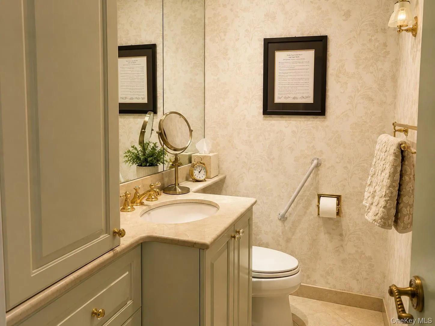 27110 Grand Central Parkway, New York, NY, 1 Bedroom Bedrooms, 4 Rooms Rooms,1 BathroomBathrooms,Residential,For Rent,Grand Central,0,1011388 27110 Grand Central Parkway, New York, NY, 1 Bedroom Bedrooms, 4 Rooms Rooms,1 BathroomBathrooms,Residential,For Rent,Grand Central,0,1011388