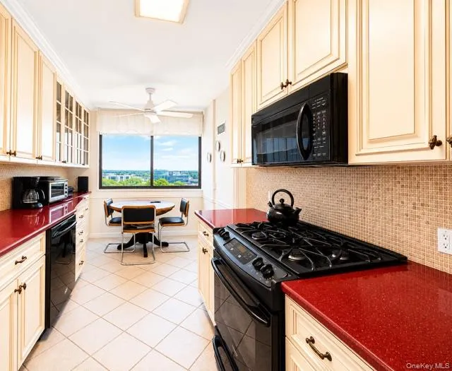 27110 Grand Central Parkway, New York, NY, 1 Bedroom Bedrooms, 4 Rooms Rooms,1 BathroomBathrooms,Residential,For Rent,Grand Central,0,1011388 27110 Grand Central Parkway, New York, NY, 1 Bedroom Bedrooms, 4 Rooms Rooms,1 BathroomBathrooms,Residential,For Rent,Grand Central,0,1011388