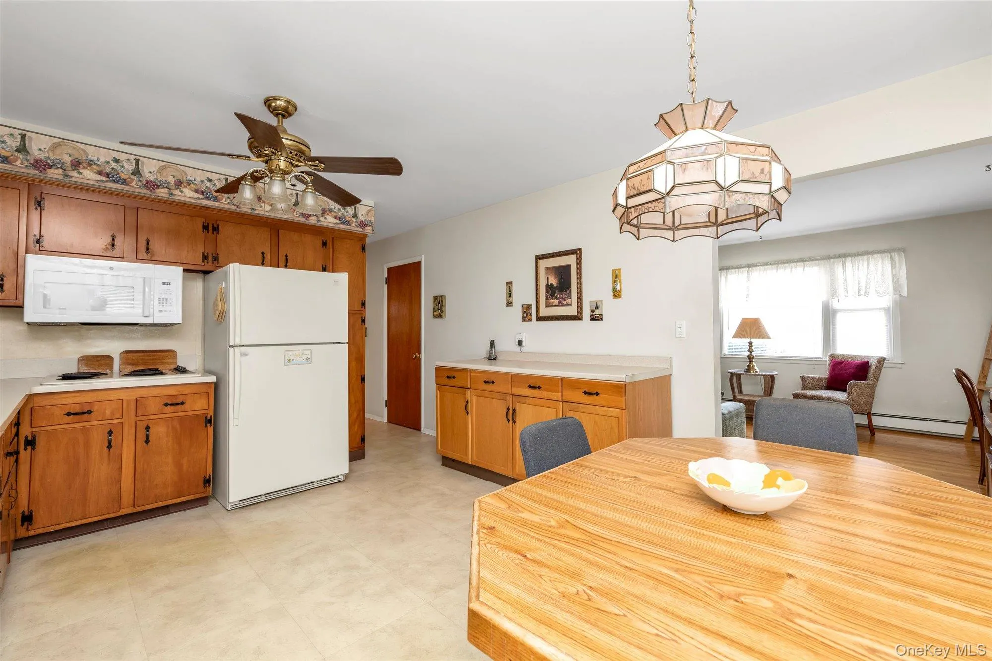 3 Avenue B, Oyster Bay, NY, 4 Bedrooms Bedrooms, 6 Rooms Rooms,2 BathroomsBathrooms,Residential,For Rent,Avenue B,0,1011391 3 Avenue B, Oyster Bay, NY, 4 Bedrooms Bedrooms, 6 Rooms Rooms,2 BathroomsBathrooms,Residential,For Rent,Avenue B,0,1011391