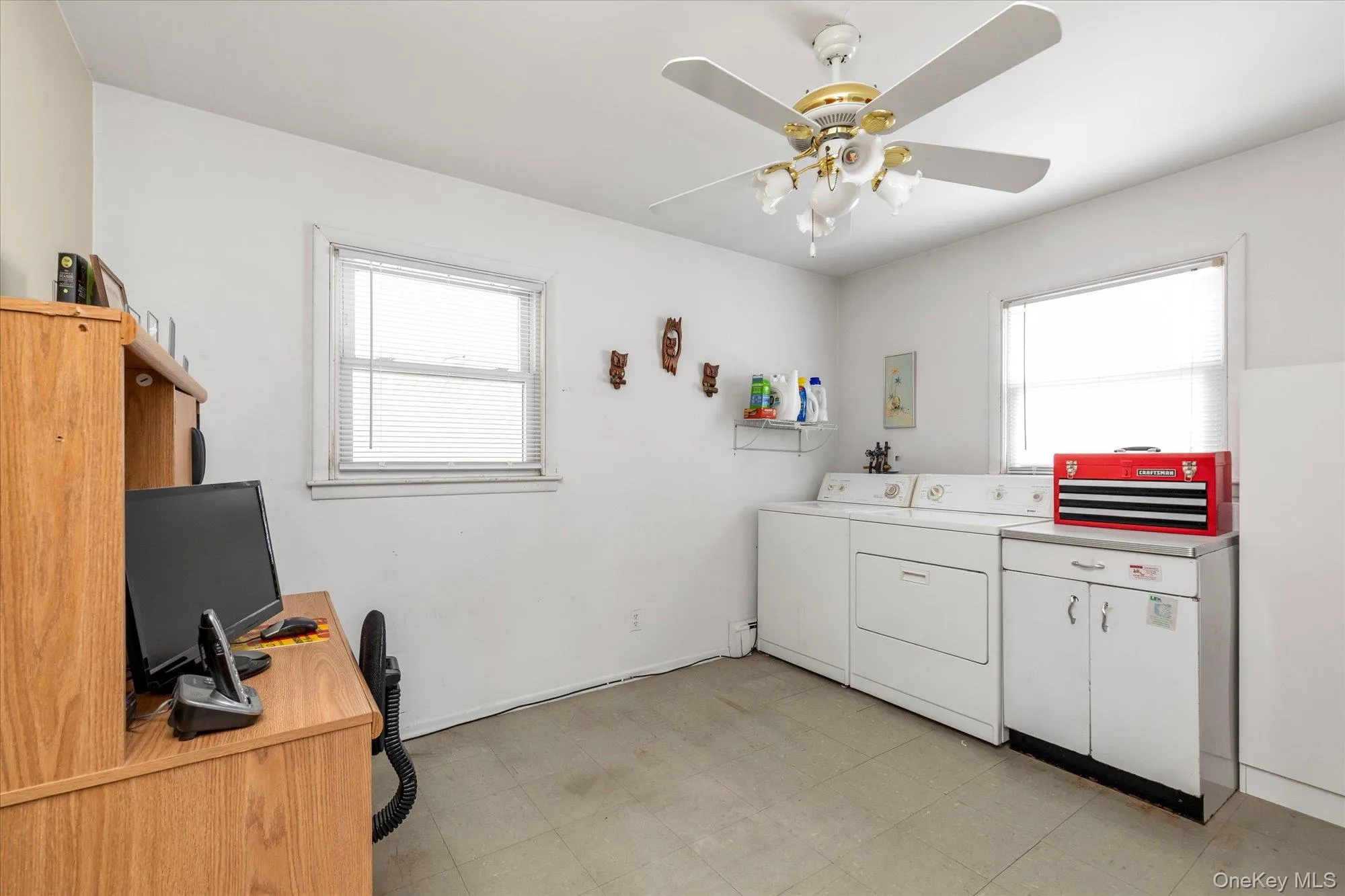 3 Avenue B, Oyster Bay, NY, 4 Bedrooms Bedrooms, 6 Rooms Rooms,2 BathroomsBathrooms,Residential,For Rent,Avenue B,0,1011391 3 Avenue B, Oyster Bay, NY, 4 Bedrooms Bedrooms, 6 Rooms Rooms,2 BathroomsBathrooms,Residential,For Rent,Avenue B,0,1011391