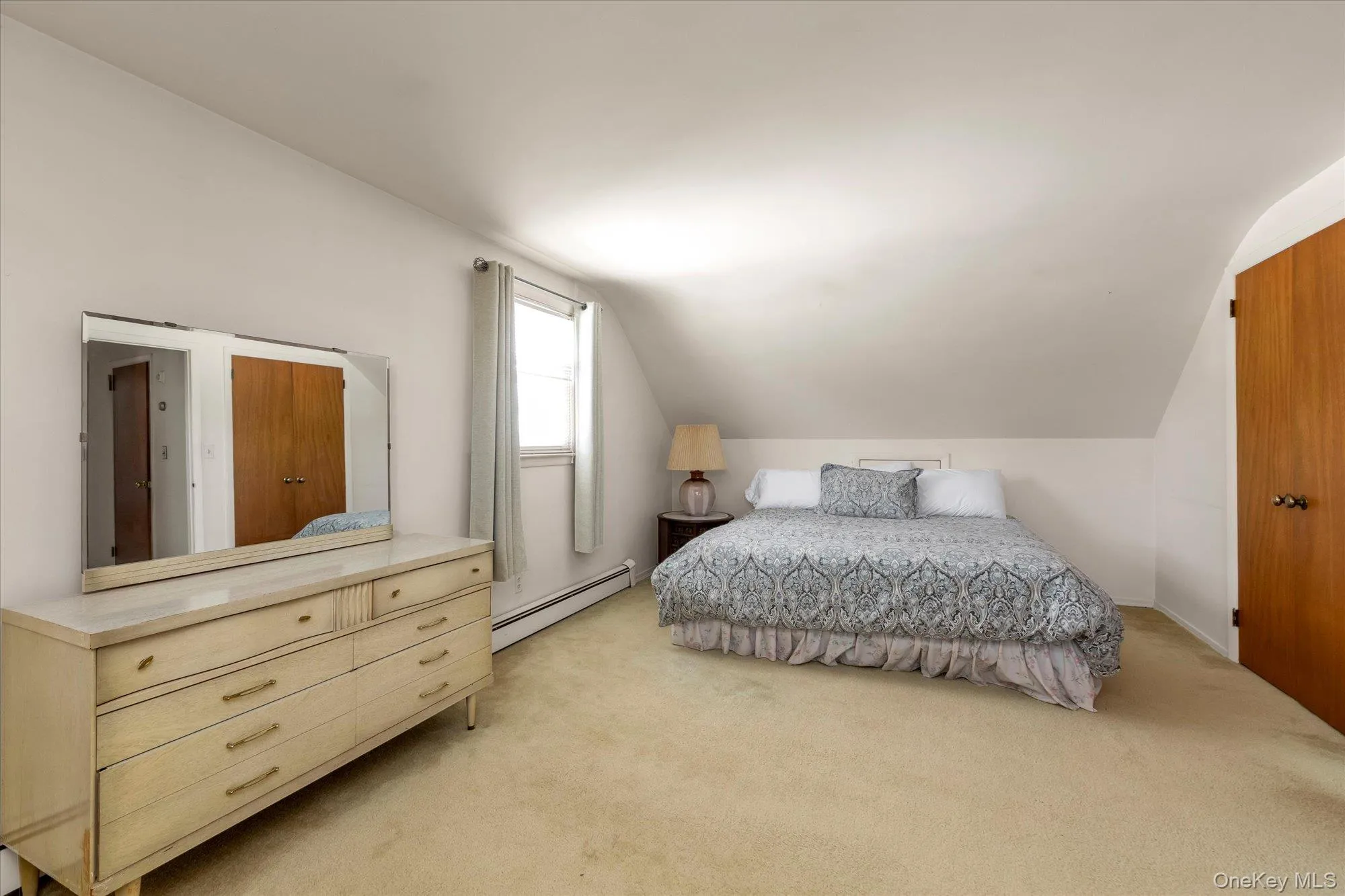3 Avenue B, Oyster Bay, NY, 4 Bedrooms Bedrooms, 6 Rooms Rooms,2 BathroomsBathrooms,Residential,For Rent,Avenue B,0,1011391 3 Avenue B, Oyster Bay, NY, 4 Bedrooms Bedrooms, 6 Rooms Rooms,2 BathroomsBathrooms,Residential,For Rent,Avenue B,0,1011391