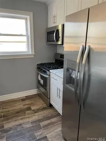 14 Linden Street, North Hempstead, NY, 2 Bedrooms Bedrooms, 5 Rooms Rooms,2 BathroomsBathrooms,Residential Lease,For Rent,Linden,0,1011392 14 Linden Street, North Hempstead, NY, 2 Bedrooms Bedrooms, 5 Rooms Rooms,2 BathroomsBathrooms,Residential Lease,For Rent,Linden,0,1011392