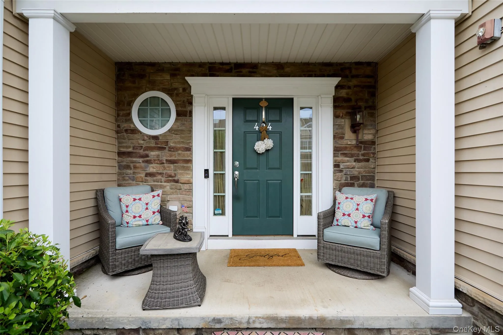 Welcome to 7 Bainbridge Place Unit #404 Welcome to 7 Bainbridge Place Unit #404