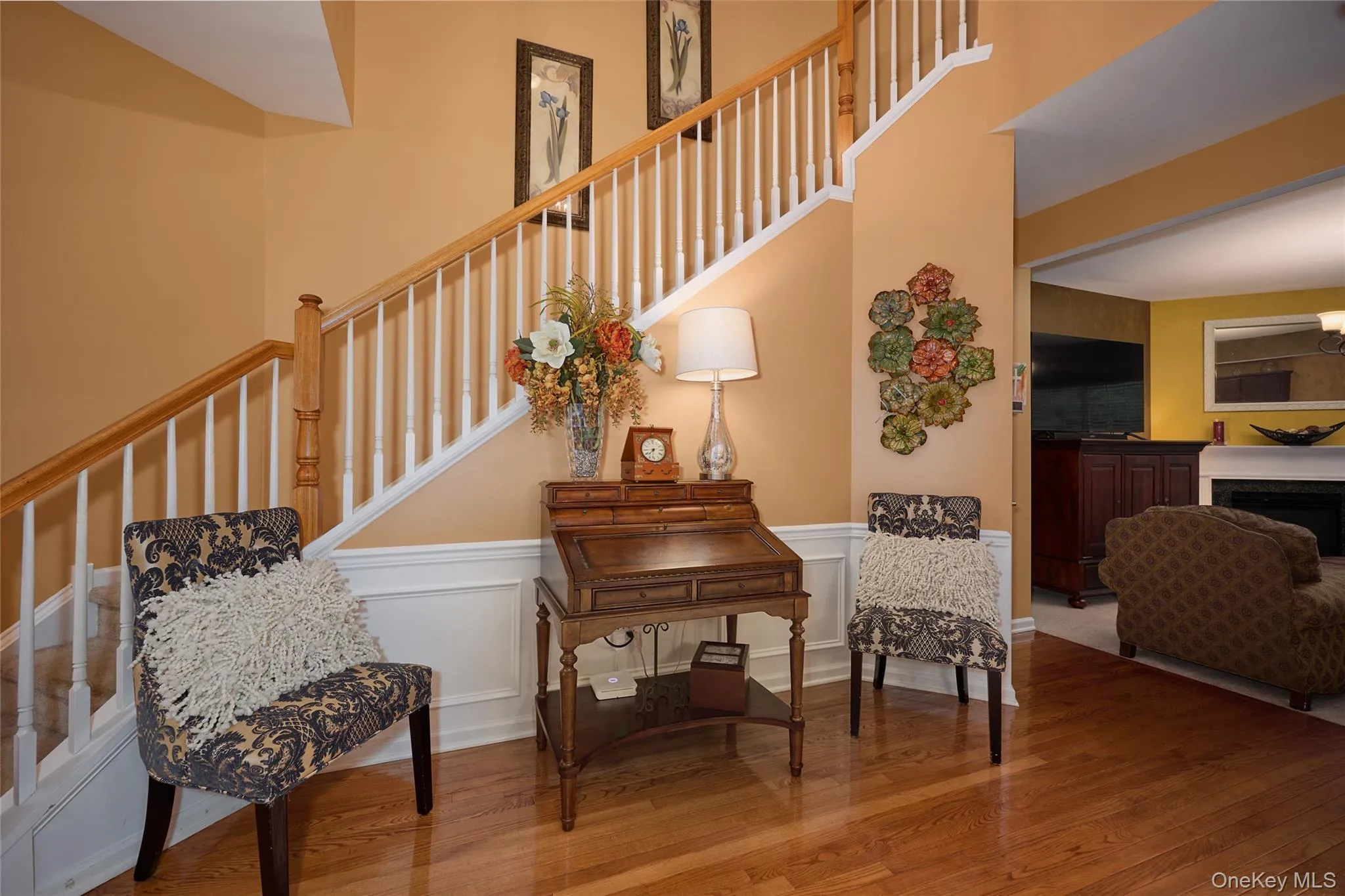 Hardwood floors with wood panels on the walls Hardwood floors with wood panels on the walls
