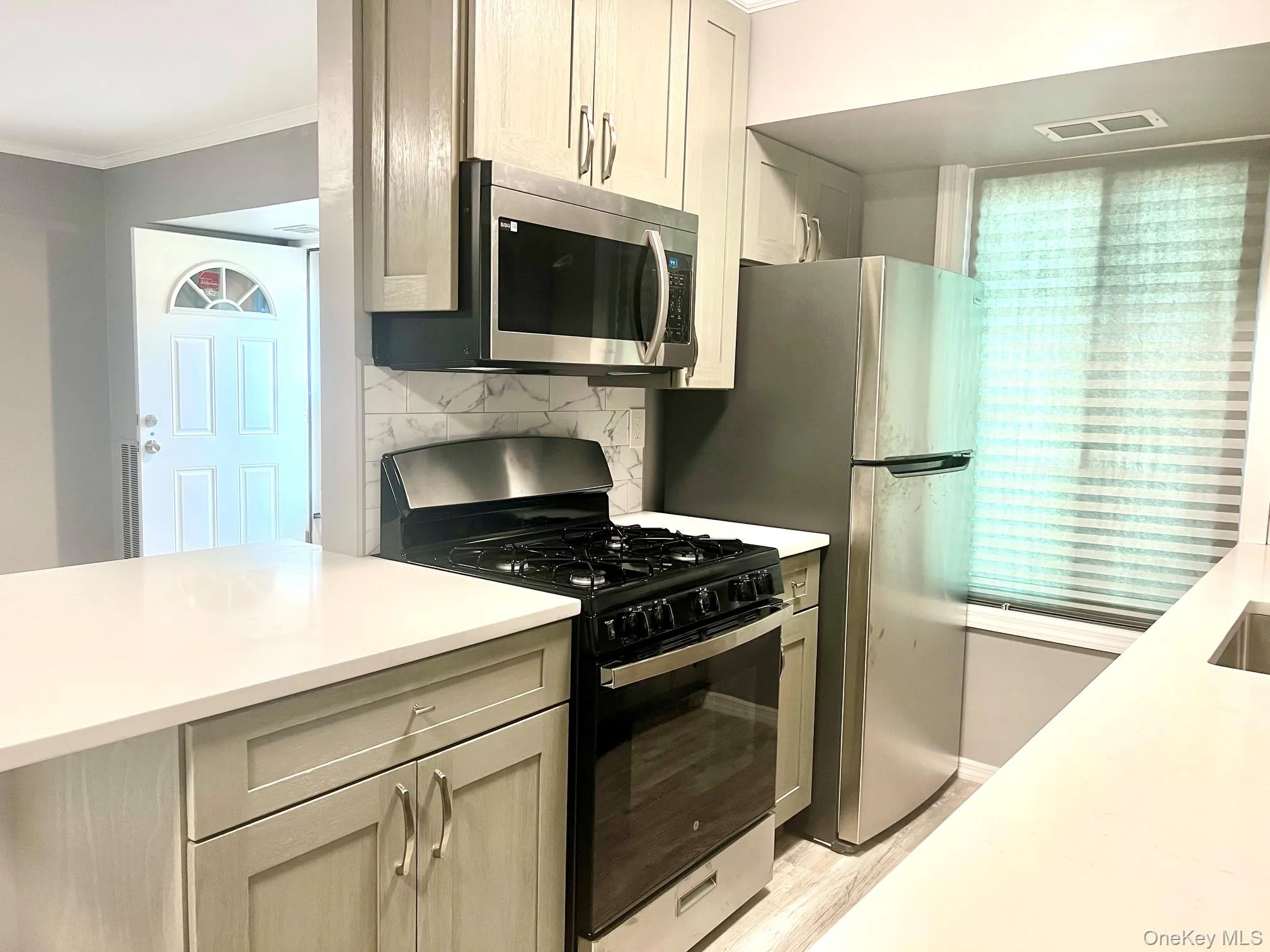 33 Juniper Court, Brookhaven, NY, 1 Bedroom Bedrooms, 4 Rooms Rooms,1 BathroomBathrooms,Residential,For Rent,Juniper,0,1011395 33 Juniper Court, Brookhaven, NY, 1 Bedroom Bedrooms, 4 Rooms Rooms,1 BathroomBathrooms,Residential,For Rent,Juniper,0,1011395