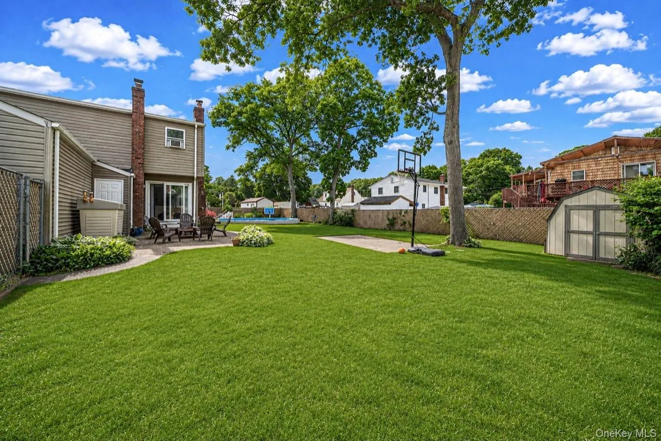 7 Resiak Court, Islip, NY, 4 Bedrooms Bedrooms, 8 Rooms Rooms,1 BathroomBathrooms,Residential,For Rent,Resiak,0,1011396 7 Resiak Court, Islip, NY, 4 Bedrooms Bedrooms, 8 Rooms Rooms,1 BathroomBathrooms,Residential,For Rent,Resiak,0,1011396