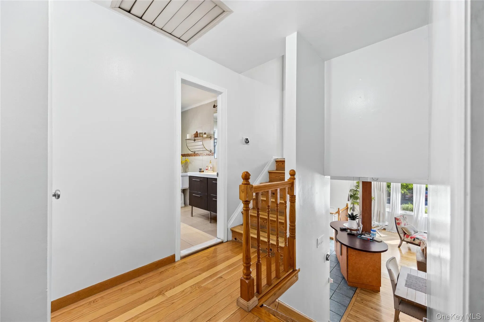 6907 Little Neck Parkway, New York, NY, 5 Bedrooms Bedrooms, 12 Rooms Rooms,2 BathroomsBathrooms,Residential,For Rent,Little Neck,0,1011397 6907 Little Neck Parkway, New York, NY, 5 Bedrooms Bedrooms, 12 Rooms Rooms,2 BathroomsBathrooms,Residential,For Rent,Little Neck,0,1011397