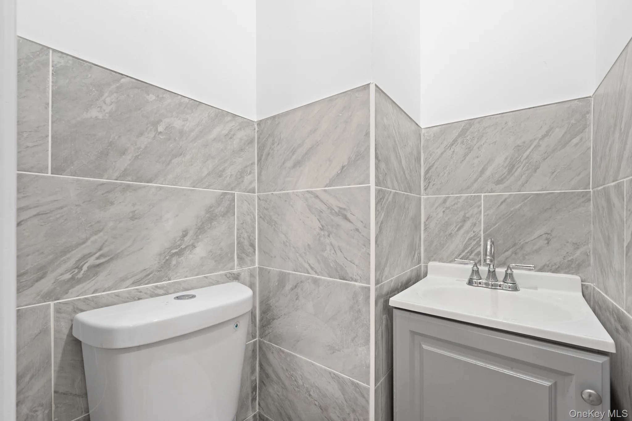 14206 116th Avenue, New York, NY, 3 Bedrooms Bedrooms, 12 Rooms Rooms,2 BathroomsBathrooms,Residential,For Rent,116th,0,1011399 14206 116th Avenue, New York, NY, 3 Bedrooms Bedrooms, 12 Rooms Rooms,2 BathroomsBathrooms,Residential,For Rent,116th,0,1011399