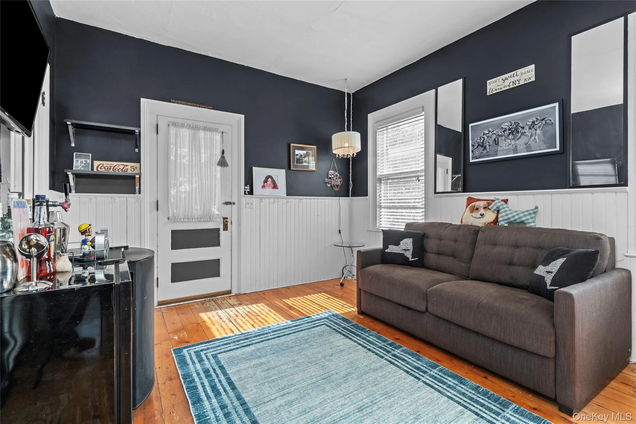 47 West Street, Warwick (town), NY, 3 Bedrooms Bedrooms, 10 Rooms Rooms,2 BathroomsBathrooms,Residential,For Rent,West,0,1011400 47 West Street, Warwick (town), NY, 3 Bedrooms Bedrooms, 10 Rooms Rooms,2 BathroomsBathrooms,Residential,For Rent,West,0,1011400