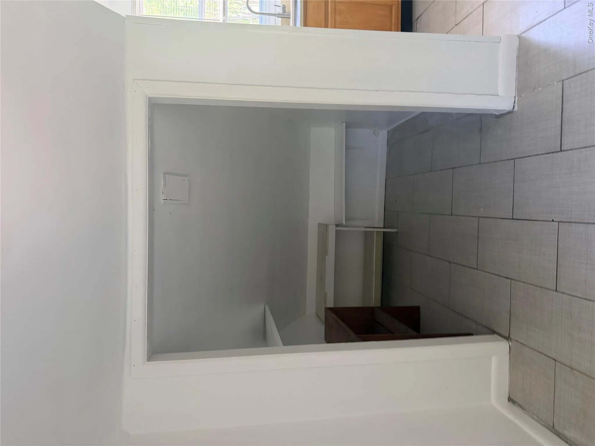 2727 Route 94, Blooming Grove, NY, 2 Bedrooms Bedrooms, 5 Rooms Rooms,1 BathroomBathrooms,Residential Lease,For Rent,Route 94,0,KEY1011402 2727 Route 94, Blooming Grove, NY, 2 Bedrooms Bedrooms, 5 Rooms Rooms,1 BathroomBathrooms,Residential Lease,For Rent,Route 94,0,KEY1011402