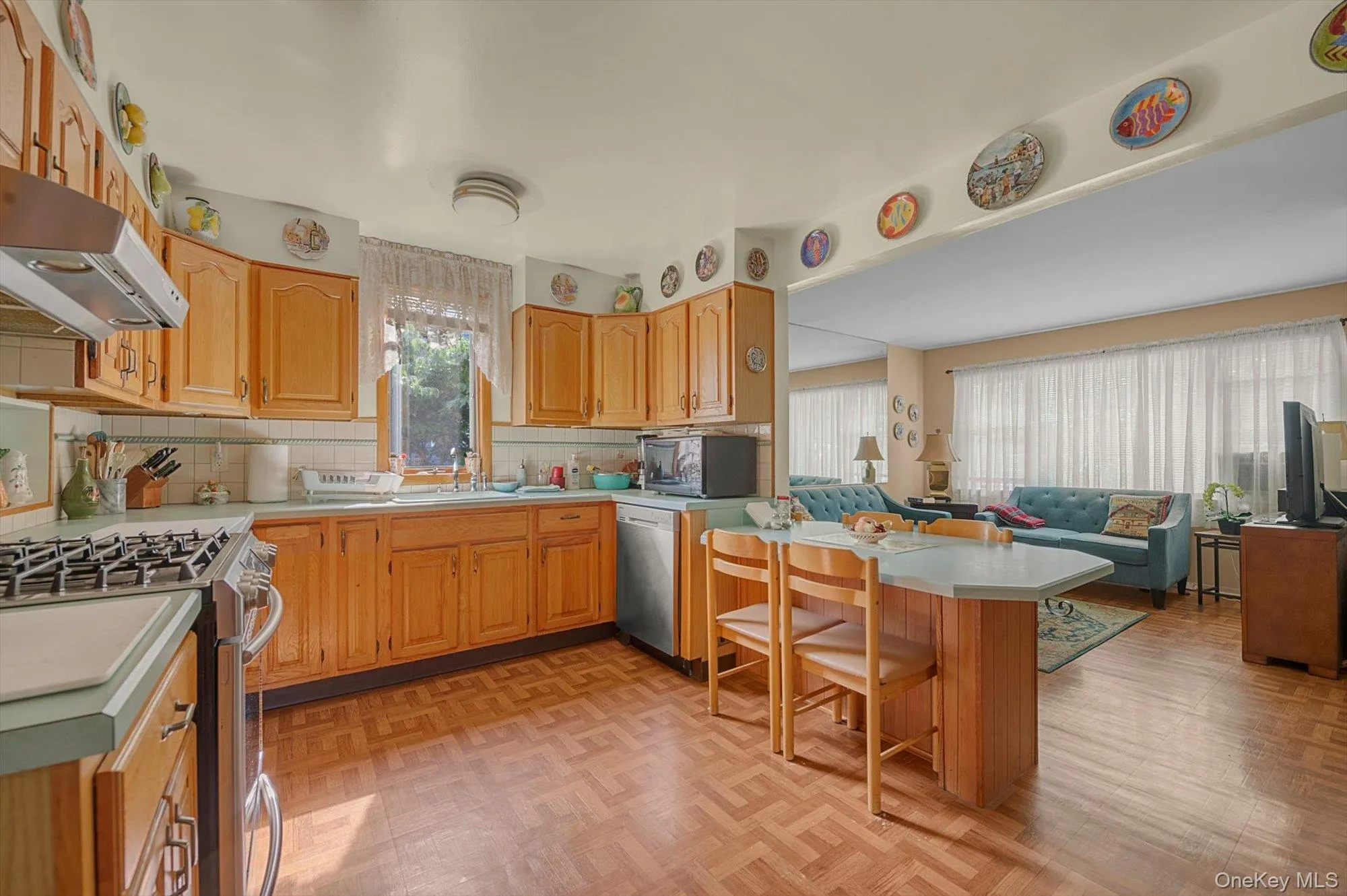 97 Fordham Street, New York, NY, 4 Bedrooms Bedrooms, 11 Rooms Rooms,3 BathroomsBathrooms,Residential,For Rent,Fordham,0,1011403 97 Fordham Street, New York, NY, 4 Bedrooms Bedrooms, 11 Rooms Rooms,3 BathroomsBathrooms,Residential,For Rent,Fordham,0,1011403
