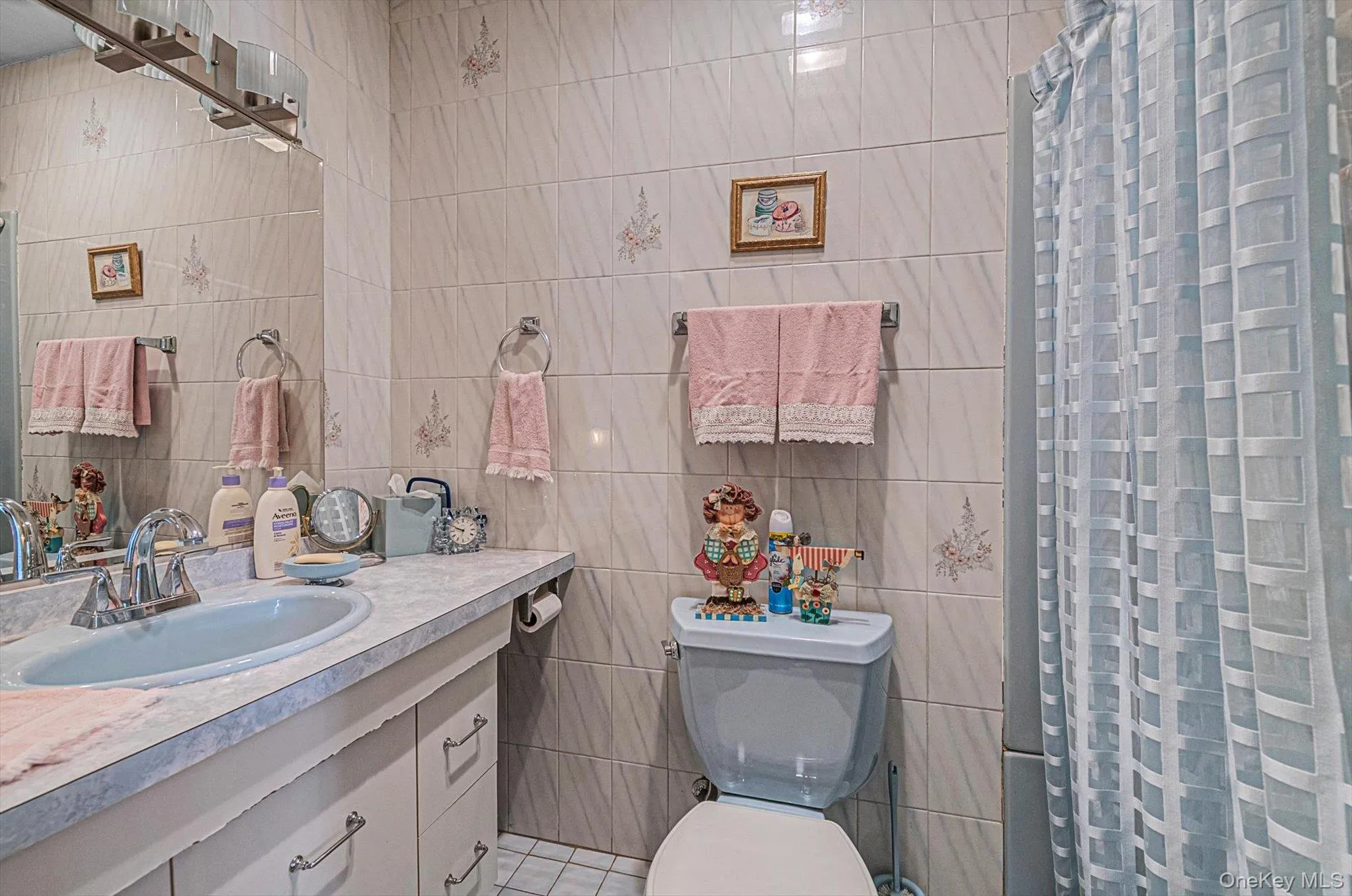97 Fordham Street, New York, NY, 4 Bedrooms Bedrooms, 11 Rooms Rooms,3 BathroomsBathrooms,Residential,For Rent,Fordham,0,1011403 97 Fordham Street, New York, NY, 4 Bedrooms Bedrooms, 11 Rooms Rooms,3 BathroomsBathrooms,Residential,For Rent,Fordham,0,1011403