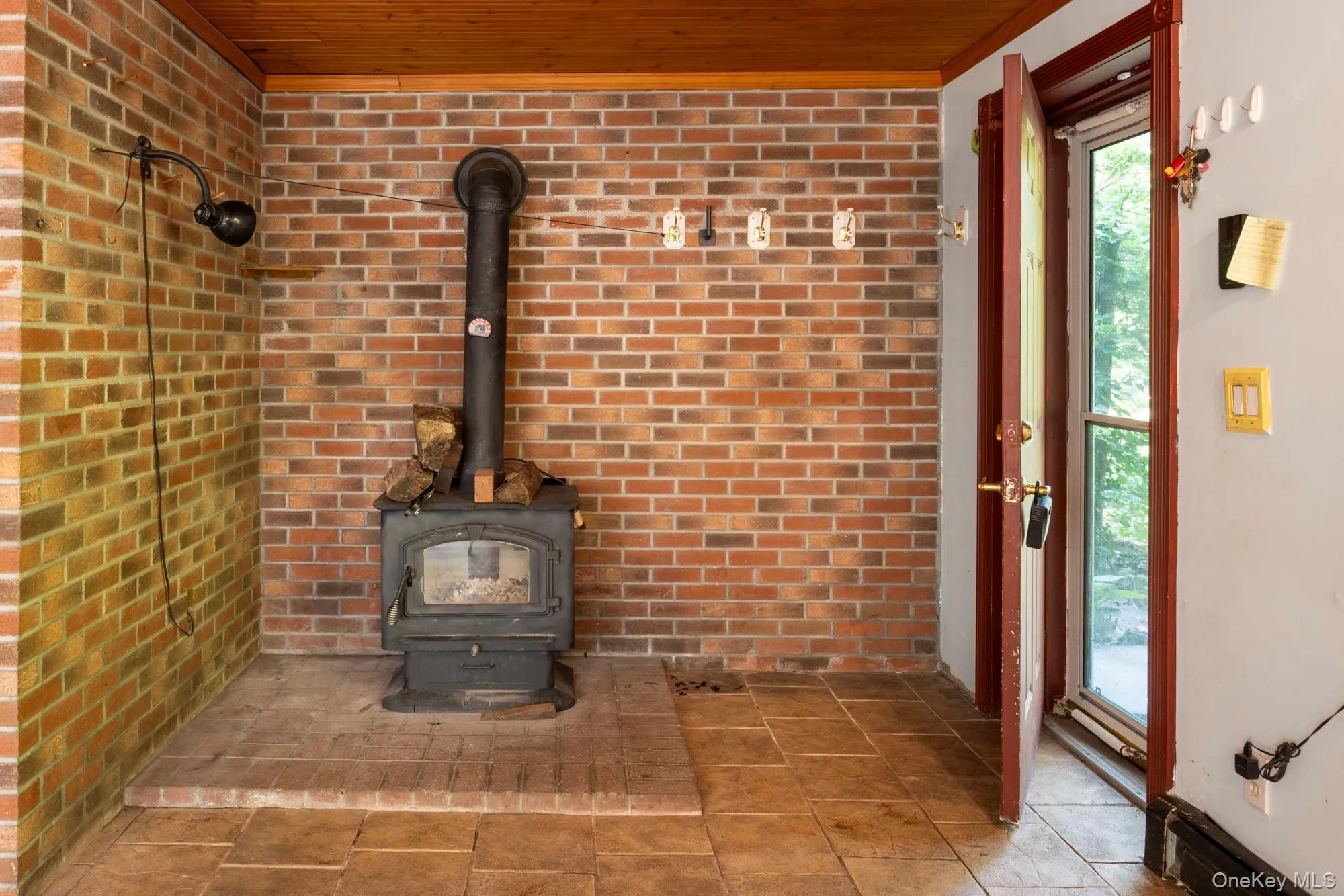 Wood-burning stove Wood-burning stove