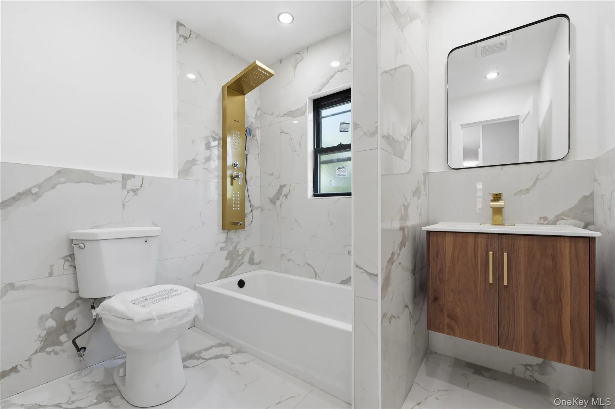 112-38 212th Street, New York, NY, 7 Bedrooms Bedrooms, 20 Rooms Rooms,4 BathroomsBathrooms,Residential,For Rent,212th,0,1011407 112-38 212th Street, New York, NY, 7 Bedrooms Bedrooms, 20 Rooms Rooms,4 BathroomsBathrooms,Residential,For Rent,212th,0,1011407