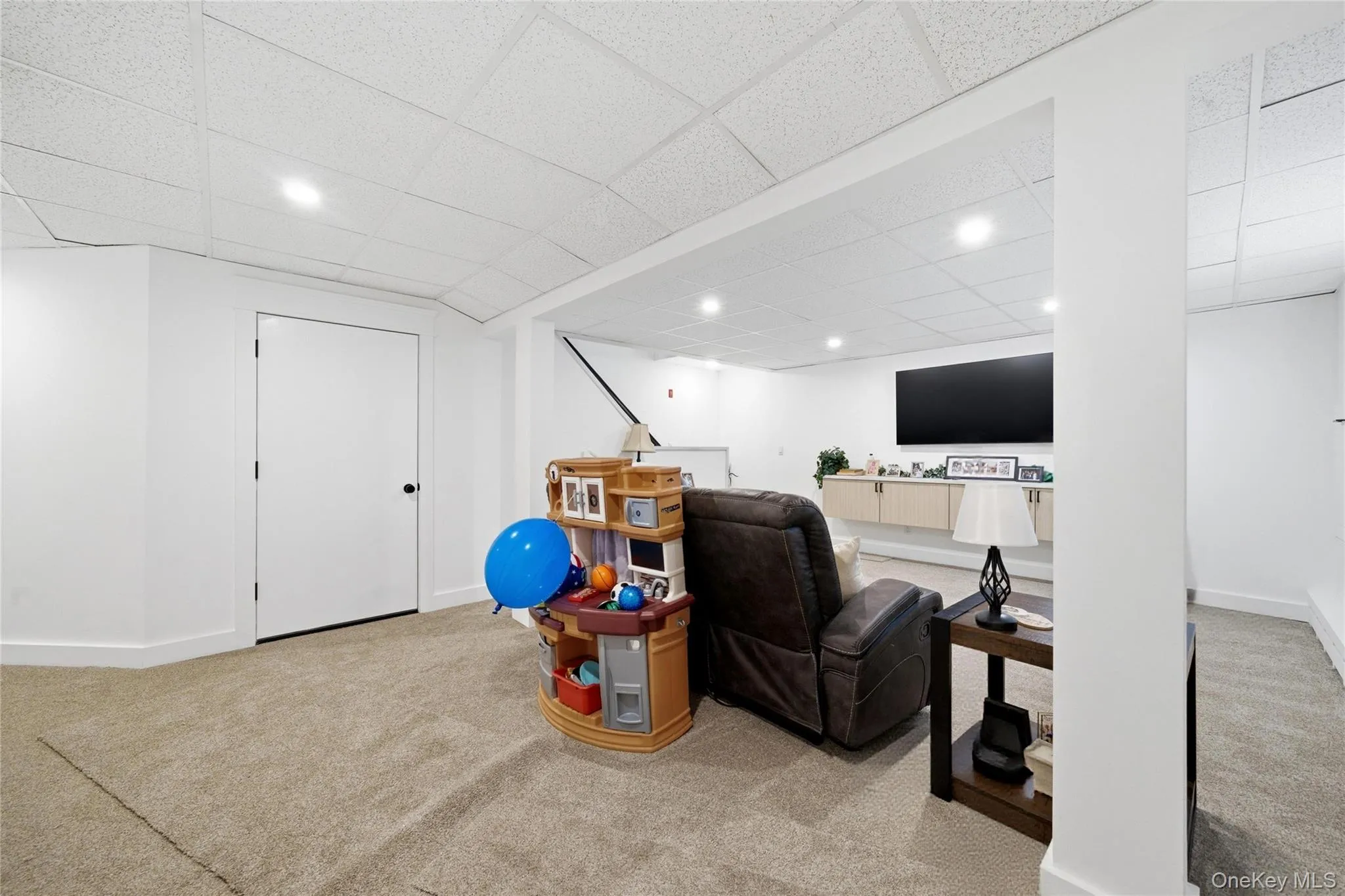 291 Locust Drive, Brookhaven, NY, 3 Bedrooms Bedrooms, 9 Rooms Rooms,2 BathroomsBathrooms,Residential,For Rent,Locust,0,1011410 291 Locust Drive, Brookhaven, NY, 3 Bedrooms Bedrooms, 9 Rooms Rooms,2 BathroomsBathrooms,Residential,For Rent,Locust,0,1011410