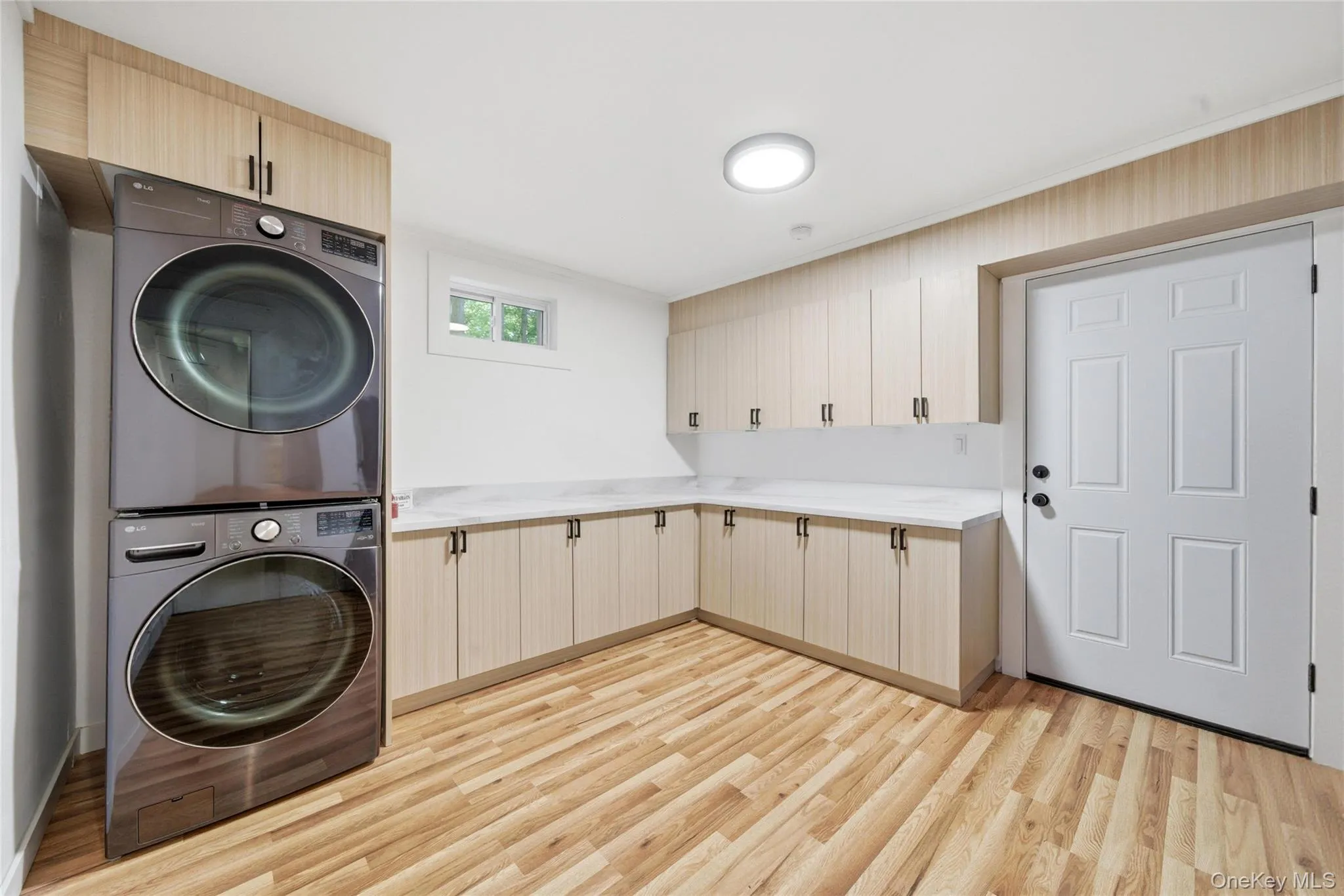 291 Locust Drive, Brookhaven, NY, 3 Bedrooms Bedrooms, 9 Rooms Rooms,2 BathroomsBathrooms,Residential,For Rent,Locust,0,1011410 291 Locust Drive, Brookhaven, NY, 3 Bedrooms Bedrooms, 9 Rooms Rooms,2 BathroomsBathrooms,Residential,For Rent,Locust,0,1011410