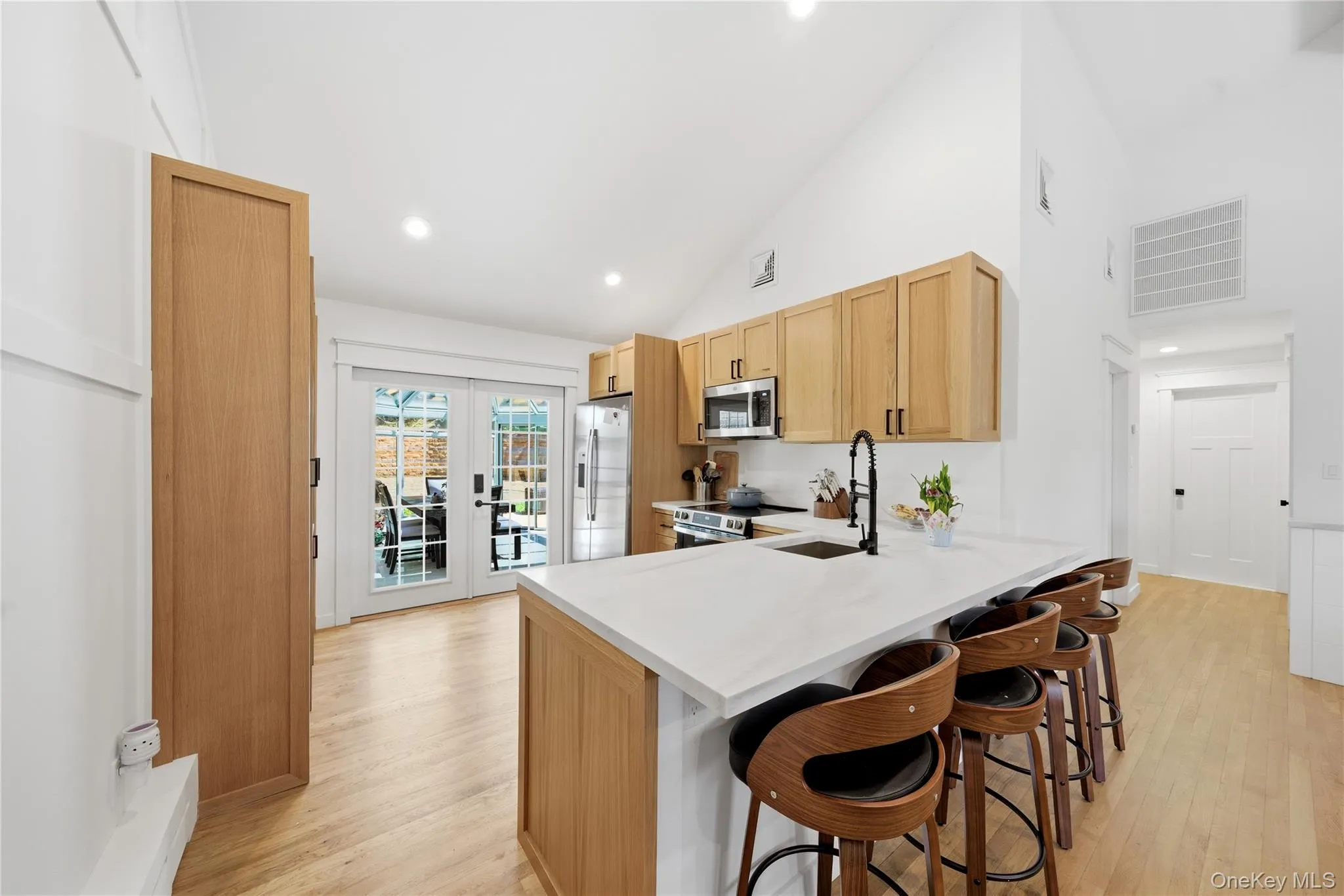 291 Locust Drive, Brookhaven, NY, 3 Bedrooms Bedrooms, 9 Rooms Rooms,2 BathroomsBathrooms,Residential,For Rent,Locust,0,1011410 291 Locust Drive, Brookhaven, NY, 3 Bedrooms Bedrooms, 9 Rooms Rooms,2 BathroomsBathrooms,Residential,For Rent,Locust,0,1011410