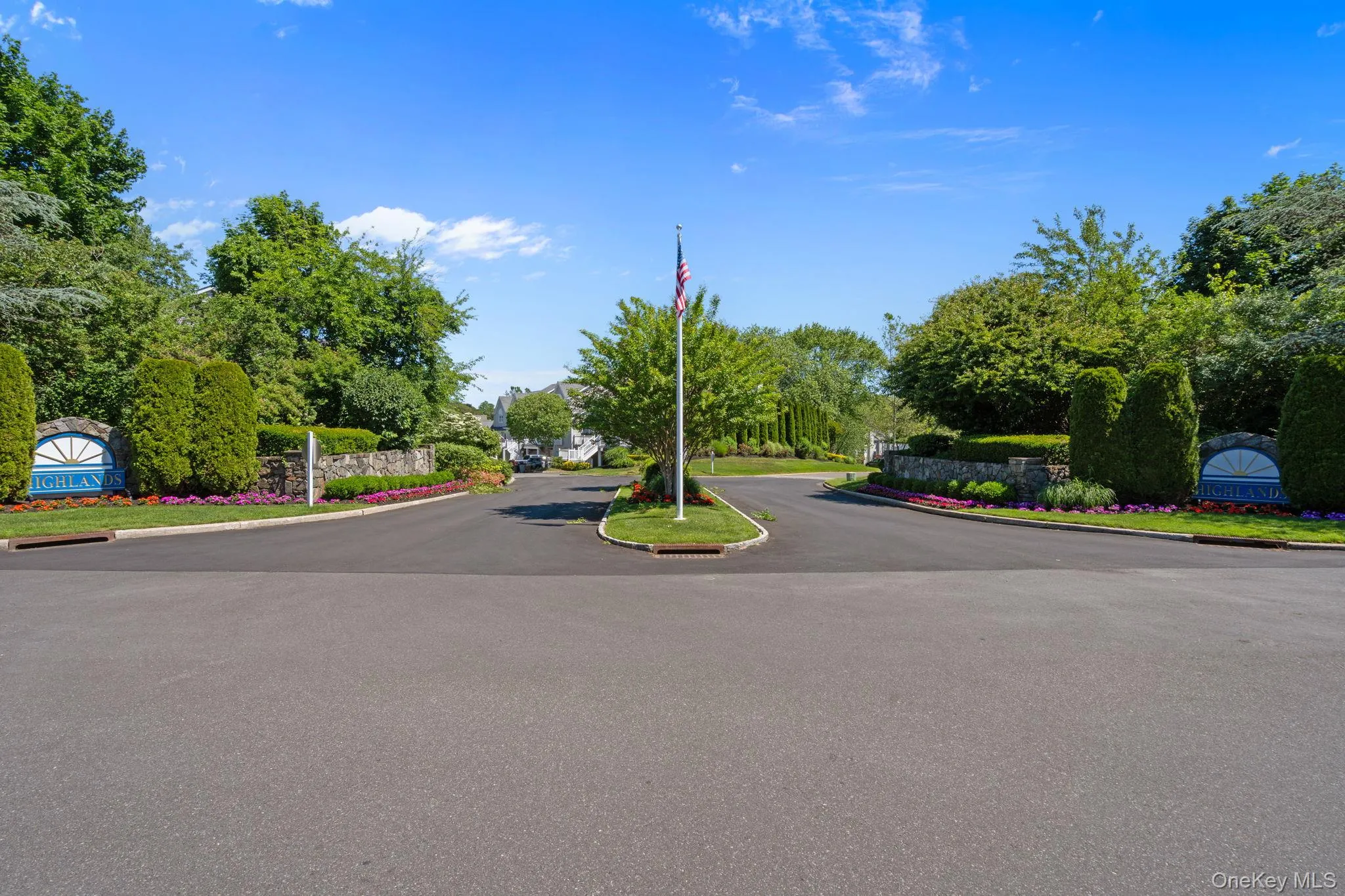 213 Windward Court, Brookhaven, NY, 3 Bedrooms Bedrooms, 5 Rooms Rooms,2 BathroomsBathrooms,Residential,For Rent,Windward,0,1011414 213 Windward Court, Brookhaven, NY, 3 Bedrooms Bedrooms, 5 Rooms Rooms,2 BathroomsBathrooms,Residential,For Rent,Windward,0,1011414