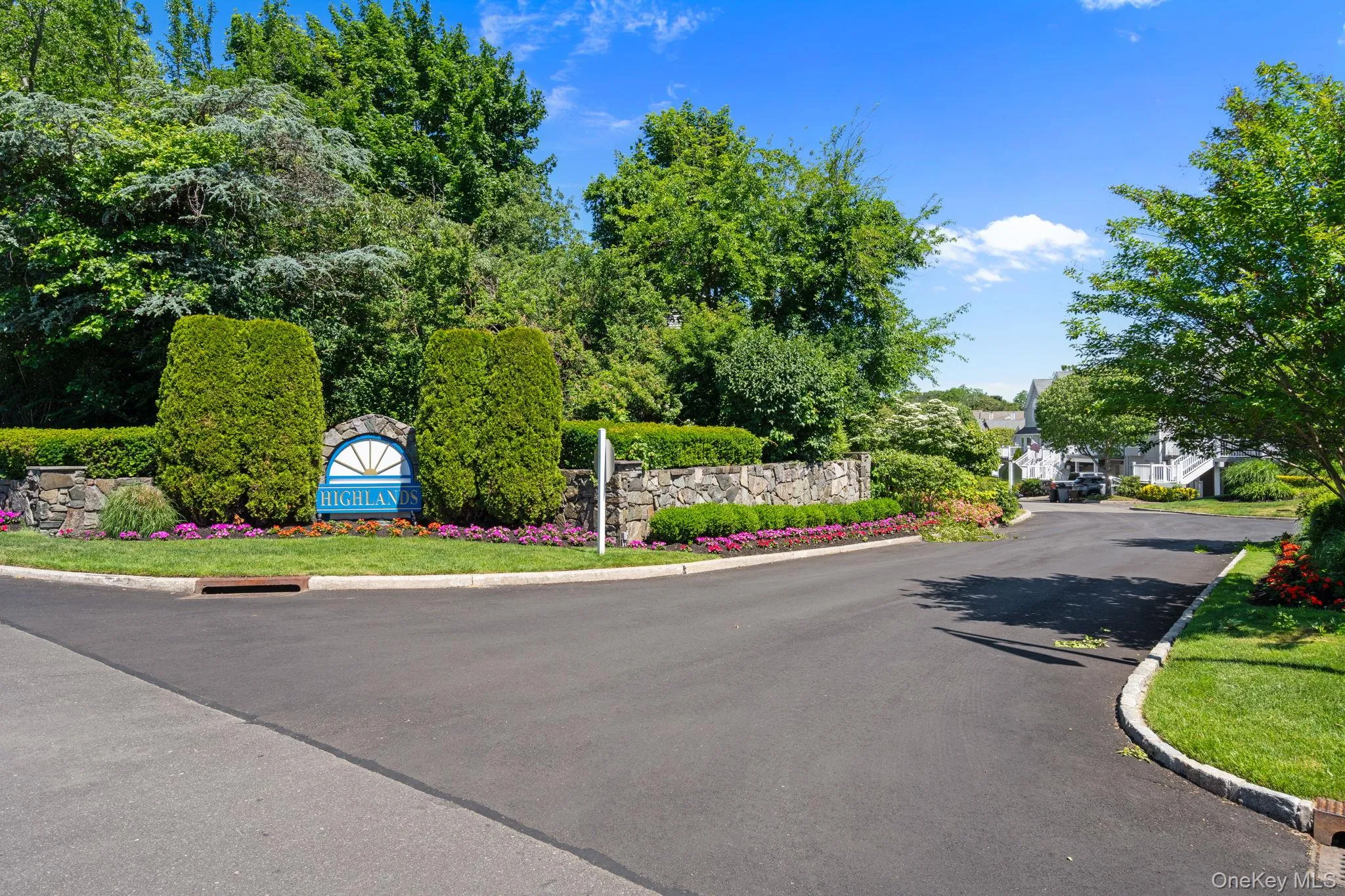 213 Windward Court, Brookhaven, NY, 3 Bedrooms Bedrooms, 5 Rooms Rooms,2 BathroomsBathrooms,Residential,For Rent,Windward,0,1011414 213 Windward Court, Brookhaven, NY, 3 Bedrooms Bedrooms, 5 Rooms Rooms,2 BathroomsBathrooms,Residential,For Rent,Windward,0,1011414