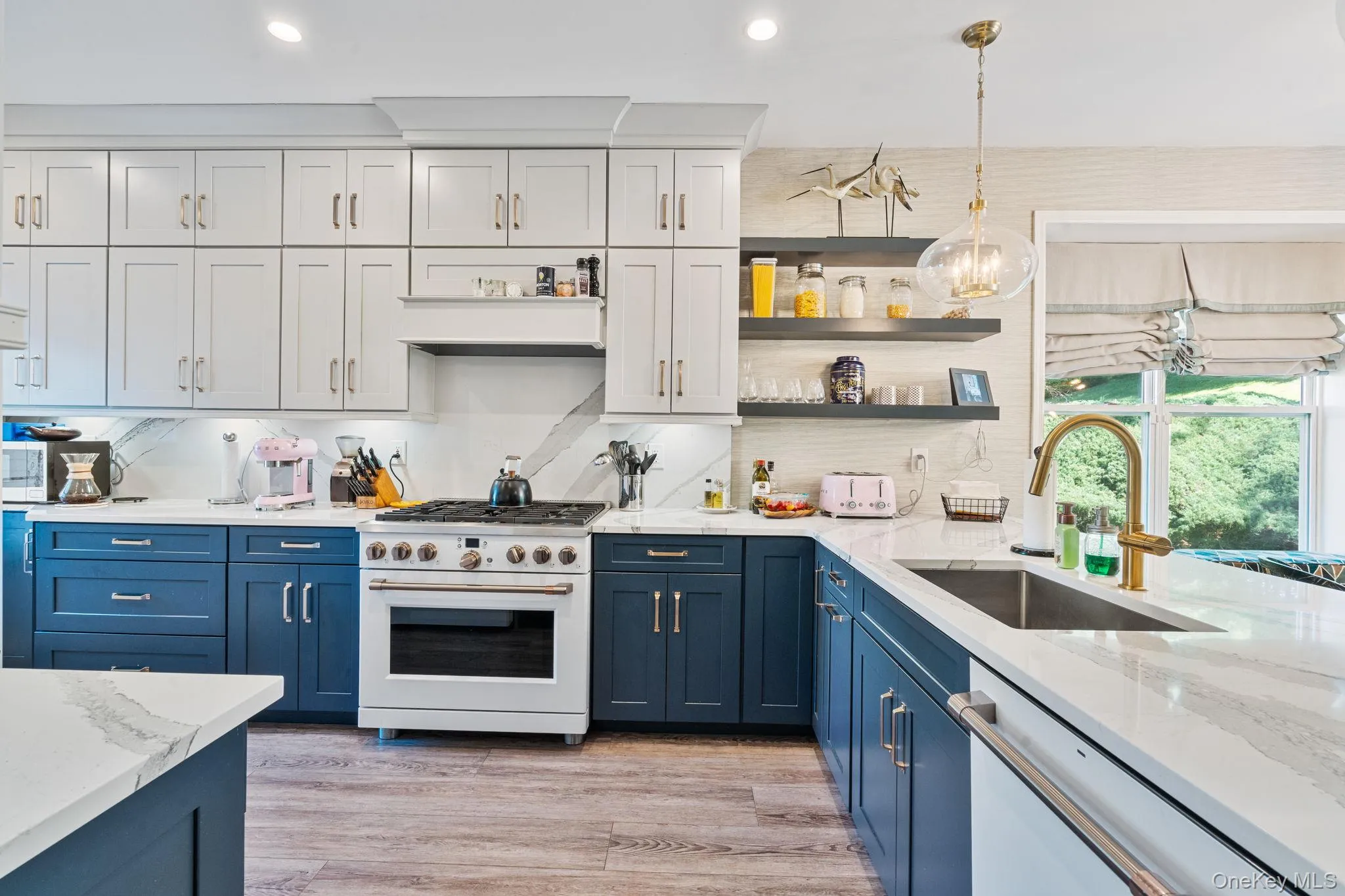 213 Windward Court, Brookhaven, NY, 3 Bedrooms Bedrooms, 5 Rooms Rooms,2 BathroomsBathrooms,Residential,For Rent,Windward,0,1011414 213 Windward Court, Brookhaven, NY, 3 Bedrooms Bedrooms, 5 Rooms Rooms,2 BathroomsBathrooms,Residential,For Rent,Windward,0,1011414