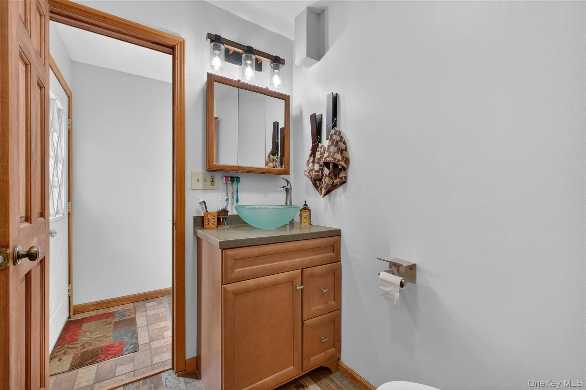 2 Greenwood Drive, Fishkill, NY, 4 Bedrooms Bedrooms, 9 Rooms Rooms,2 BathroomsBathrooms,Residential,For Rent,Greenwood,0,1011415 2 Greenwood Drive, Fishkill, NY, 4 Bedrooms Bedrooms, 9 Rooms Rooms,2 BathroomsBathrooms,Residential,For Rent,Greenwood,0,1011415