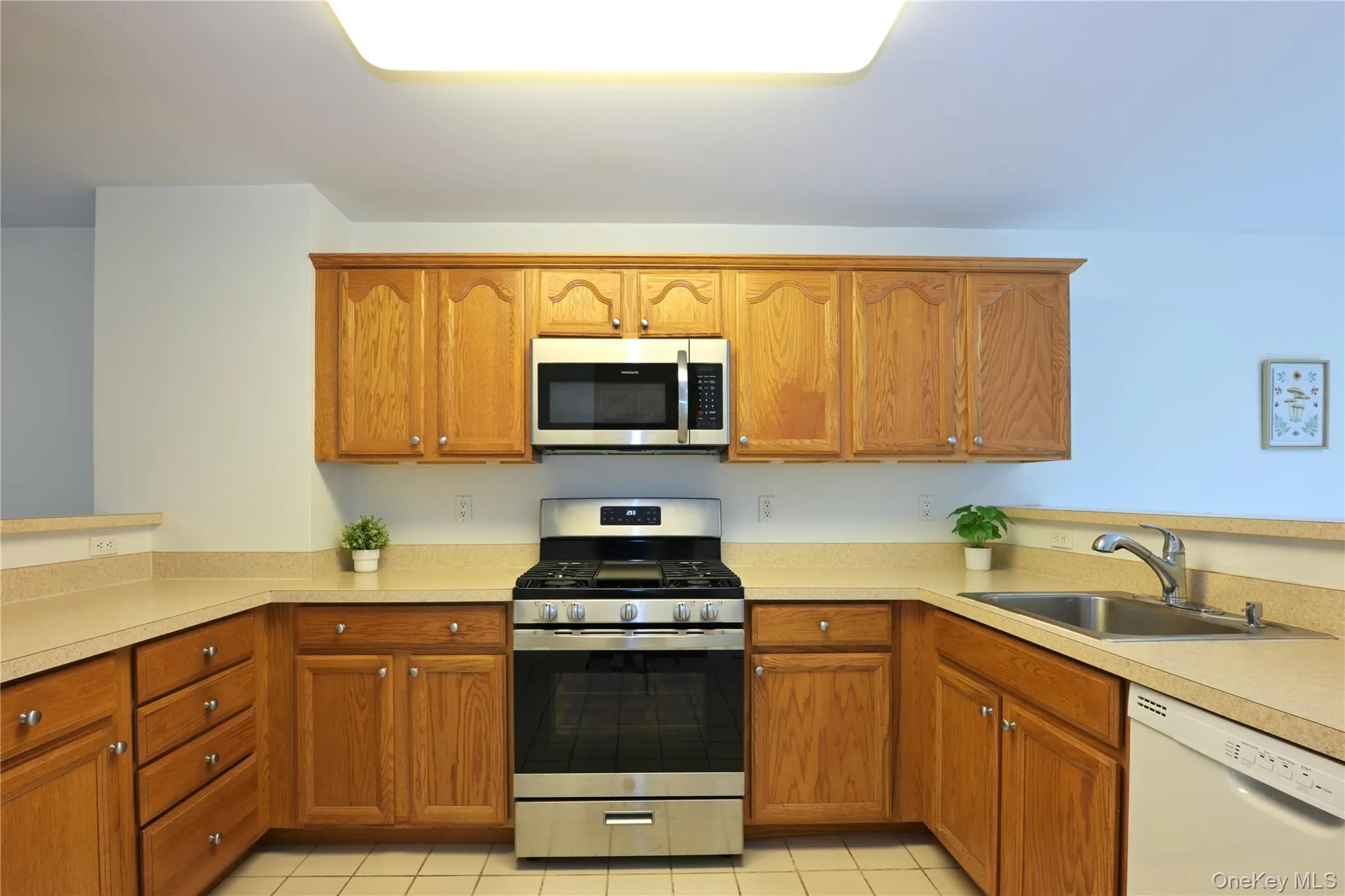 19 Putters Way, Middletown, NY, 2 Bedrooms Bedrooms, 5 Rooms Rooms,2 BathroomsBathrooms,Residential,For Rent,Putters,0,1011416 19 Putters Way, Middletown, NY, 2 Bedrooms Bedrooms, 5 Rooms Rooms,2 BathroomsBathrooms,Residential,For Rent,Putters,0,1011416