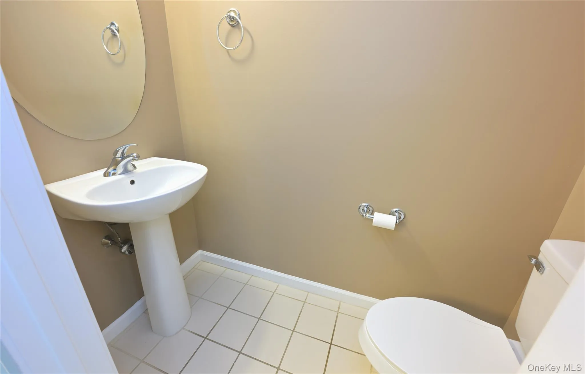 19 Putters Way, Middletown, NY, 2 Bedrooms Bedrooms, 5 Rooms Rooms,2 BathroomsBathrooms,Residential,For Rent,Putters,0,1011416 19 Putters Way, Middletown, NY, 2 Bedrooms Bedrooms, 5 Rooms Rooms,2 BathroomsBathrooms,Residential,For Rent,Putters,0,1011416