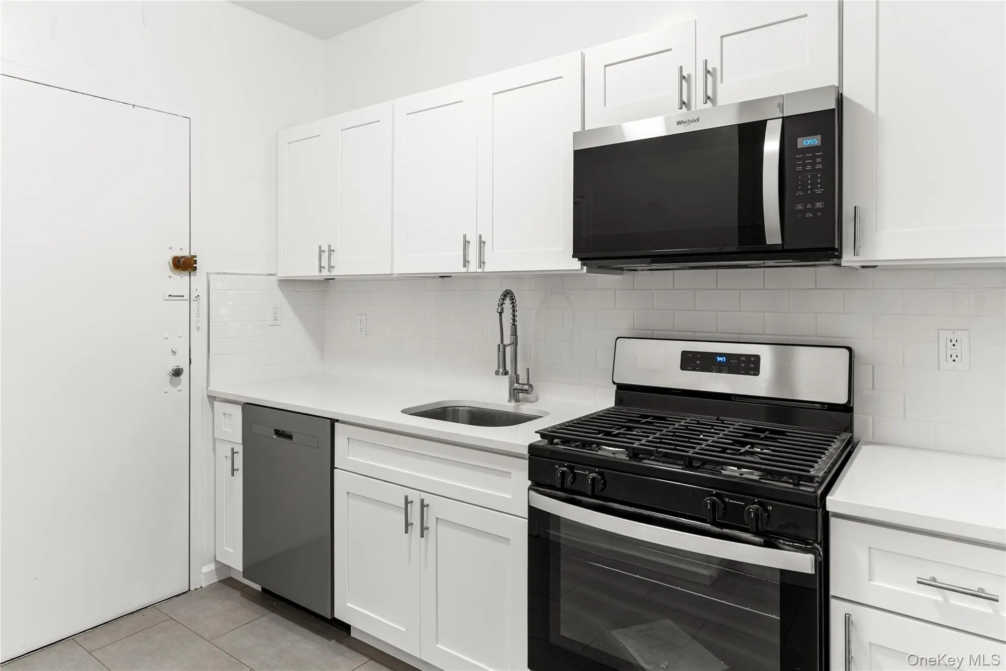 3 Fordham Hill Oval, New York, NY, 1 Bedroom Bedrooms, 3 Rooms Rooms,1 BathroomBathrooms,Residential,For Rent,Fordham Hill,0,1011417 3 Fordham Hill Oval, New York, NY, 1 Bedroom Bedrooms, 3 Rooms Rooms,1 BathroomBathrooms,Residential,For Rent,Fordham Hill,0,1011417