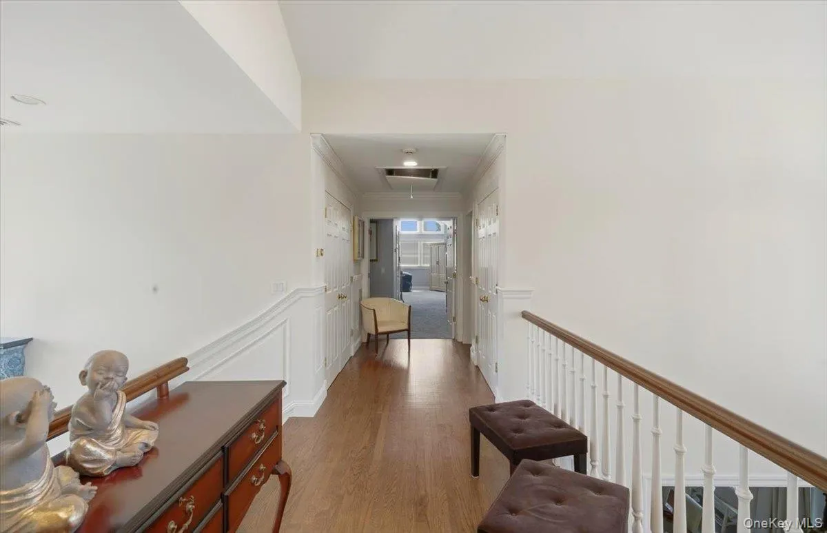 2 Mercedes Court, Brookhaven, NY, 4 Bedrooms Bedrooms, 8 Rooms Rooms,2 BathroomsBathrooms,Residential,For Rent,Mercedes,0,1011420 2 Mercedes Court, Brookhaven, NY, 4 Bedrooms Bedrooms, 8 Rooms Rooms,2 BathroomsBathrooms,Residential,For Rent,Mercedes,0,1011420
