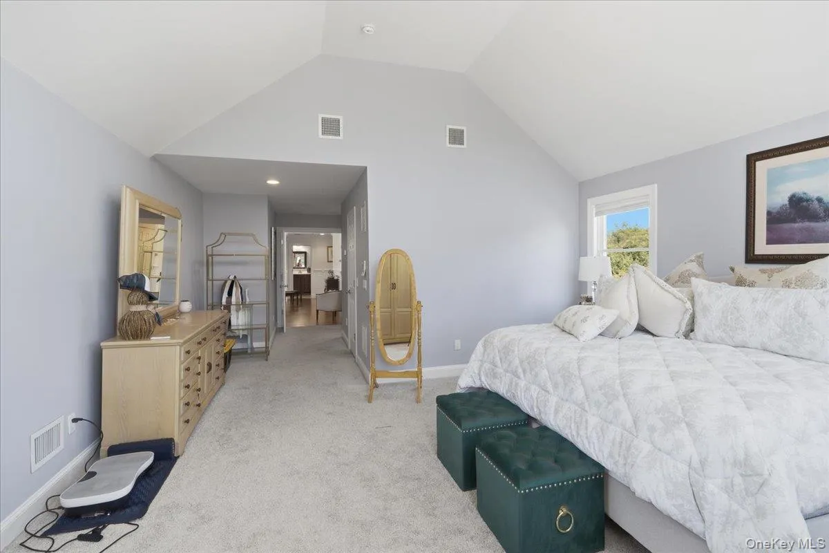 2 Mercedes Court, Brookhaven, NY, 4 Bedrooms Bedrooms, 8 Rooms Rooms,2 BathroomsBathrooms,Residential,For Rent,Mercedes,0,1011420 2 Mercedes Court, Brookhaven, NY, 4 Bedrooms Bedrooms, 8 Rooms Rooms,2 BathroomsBathrooms,Residential,For Rent,Mercedes,0,1011420