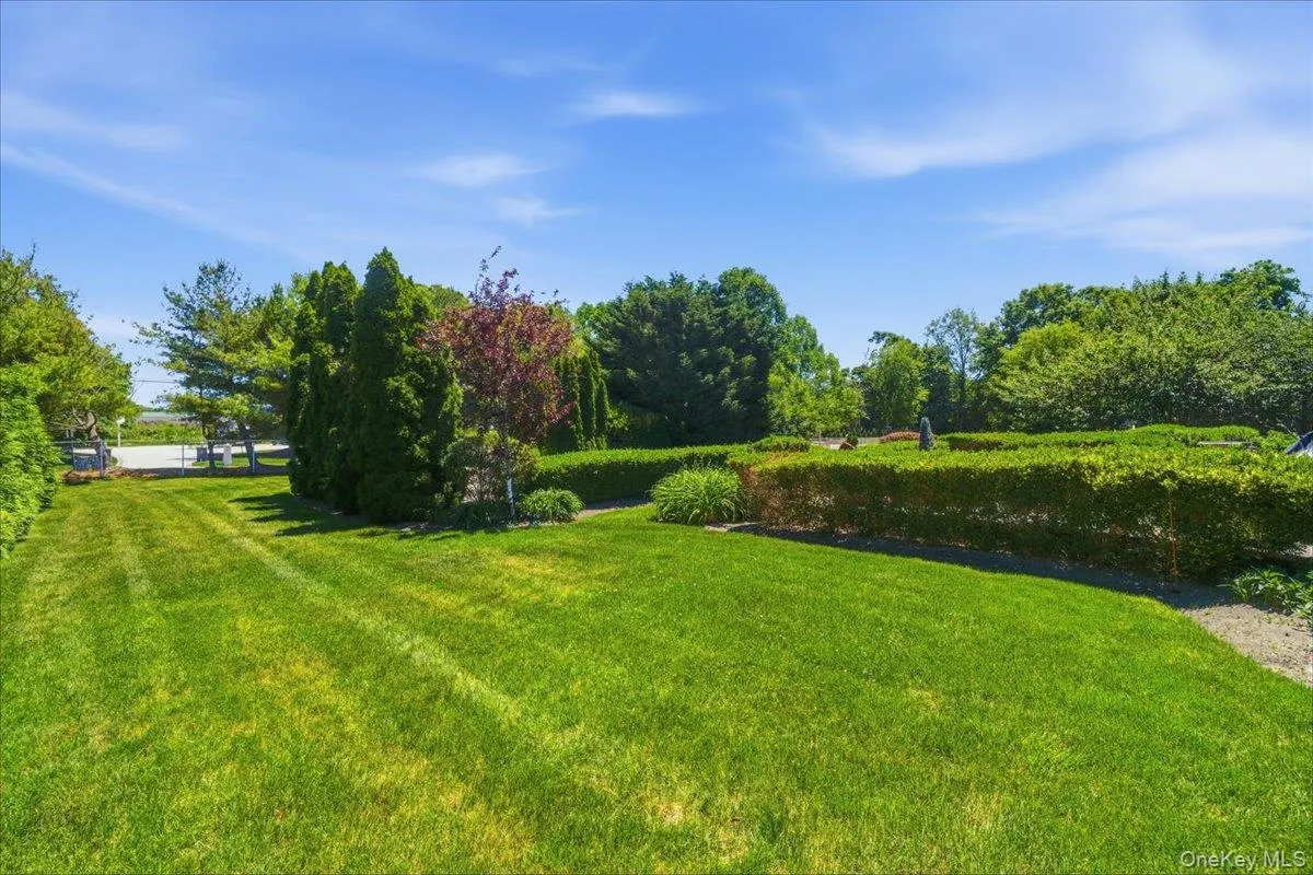 2 Mercedes Court, Brookhaven, NY, 4 Bedrooms Bedrooms, 8 Rooms Rooms,2 BathroomsBathrooms,Residential,For Rent,Mercedes,0,1011420 2 Mercedes Court, Brookhaven, NY, 4 Bedrooms Bedrooms, 8 Rooms Rooms,2 BathroomsBathrooms,Residential,For Rent,Mercedes,0,1011420