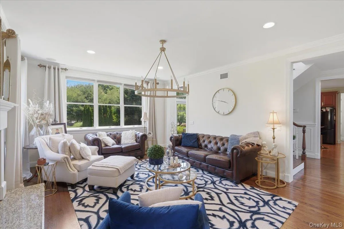 2 Mercedes Court, Brookhaven, NY, 4 Bedrooms Bedrooms, 8 Rooms Rooms,2 BathroomsBathrooms,Residential,For Rent,Mercedes,0,1011420 2 Mercedes Court, Brookhaven, NY, 4 Bedrooms Bedrooms, 8 Rooms Rooms,2 BathroomsBathrooms,Residential,For Rent,Mercedes,0,1011420