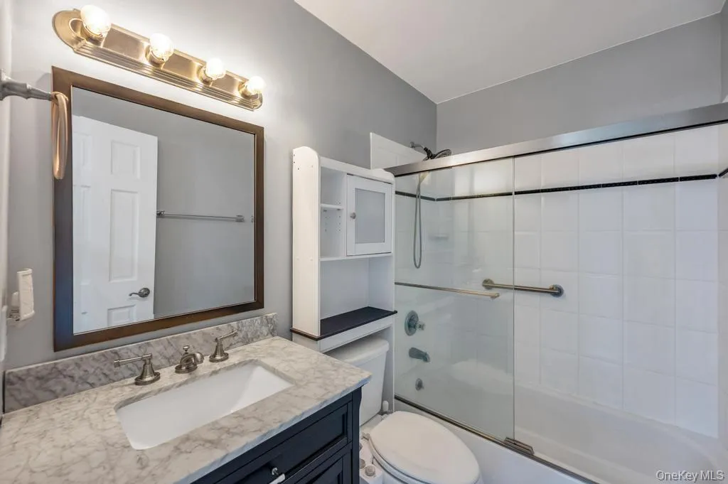 14 Cherry Road, Brookhaven, NY, 3 Bedrooms Bedrooms, 7 Rooms Rooms,2 BathroomsBathrooms,Residential,For Rent,Cherry,0,1011433 14 Cherry Road, Brookhaven, NY, 3 Bedrooms Bedrooms, 7 Rooms Rooms,2 BathroomsBathrooms,Residential,For Rent,Cherry,0,1011433