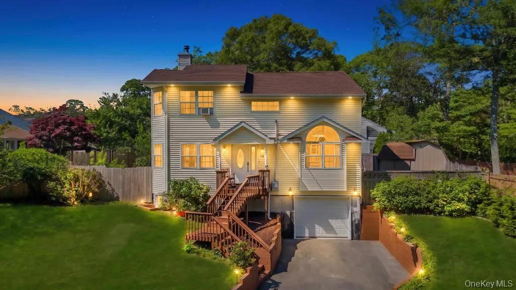 14 Cherry Road, Brookhaven, NY, 3 Bedrooms Bedrooms, 7 Rooms Rooms,2 BathroomsBathrooms,Residential,For Rent,Cherry,0,1011433 14 Cherry Road, Brookhaven, NY, 3 Bedrooms Bedrooms, 7 Rooms Rooms,2 BathroomsBathrooms,Residential,For Rent,Cherry,0,1011433