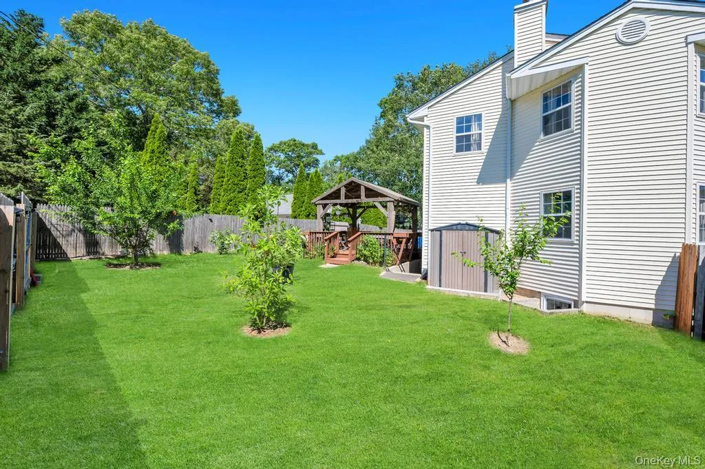 14 Cherry Road, Brookhaven, NY, 3 Bedrooms Bedrooms, 7 Rooms Rooms,2 BathroomsBathrooms,Residential,For Rent,Cherry,0,1011433 14 Cherry Road, Brookhaven, NY, 3 Bedrooms Bedrooms, 7 Rooms Rooms,2 BathroomsBathrooms,Residential,For Rent,Cherry,0,1011433