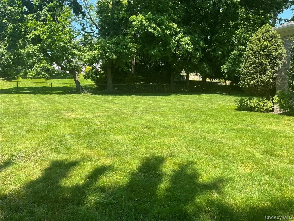 142 Oakland Avenue, Harrison, NY, 3 Bedrooms Bedrooms, 9 Rooms Rooms,2 BathroomsBathrooms,Residential Lease,For Rent,Oakland,0,1011438 142 Oakland Avenue, Harrison, NY, 3 Bedrooms Bedrooms, 9 Rooms Rooms,2 BathroomsBathrooms,Residential Lease,For Rent,Oakland,0,1011438
