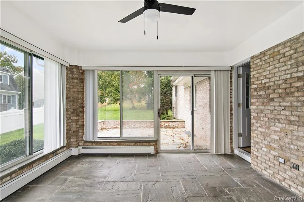 Sun room Sun room