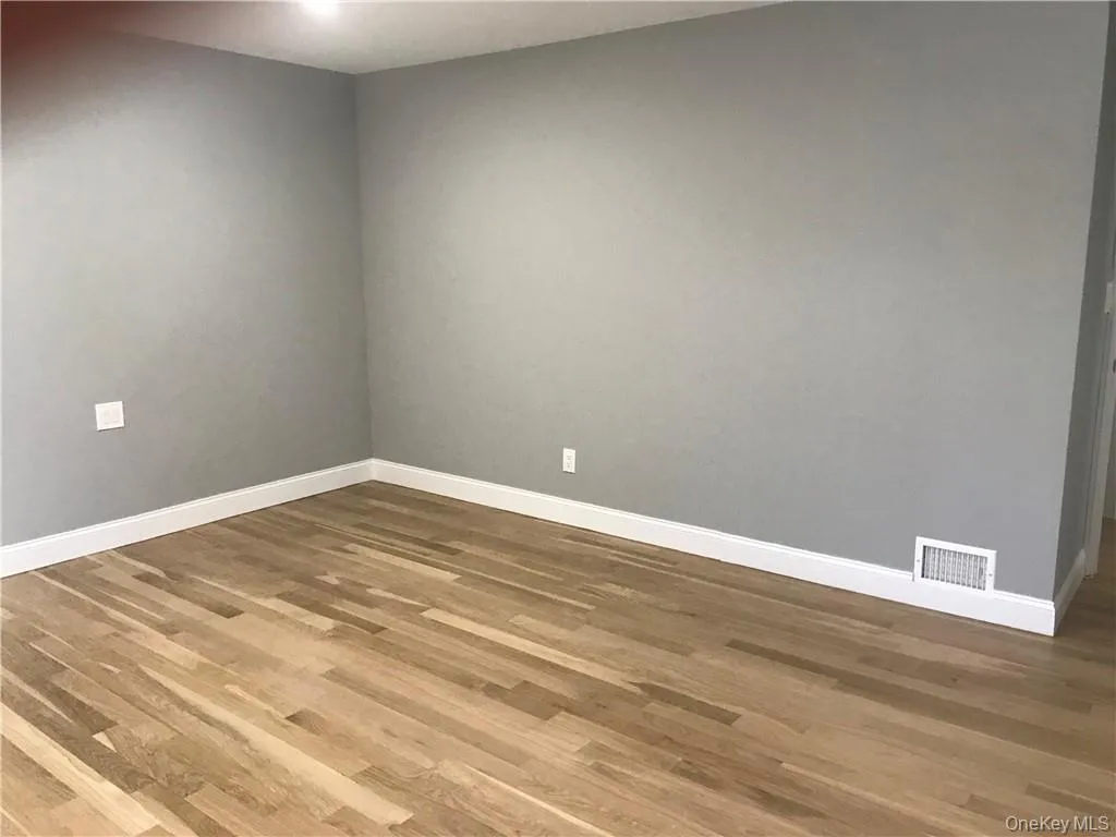 142 Oakland Avenue, Harrison, NY, 3 Bedrooms Bedrooms, 9 Rooms Rooms,2 BathroomsBathrooms,Residential Lease,For Rent,Oakland,0,1011438 142 Oakland Avenue, Harrison, NY, 3 Bedrooms Bedrooms, 9 Rooms Rooms,2 BathroomsBathrooms,Residential Lease,For Rent,Oakland,0,1011438