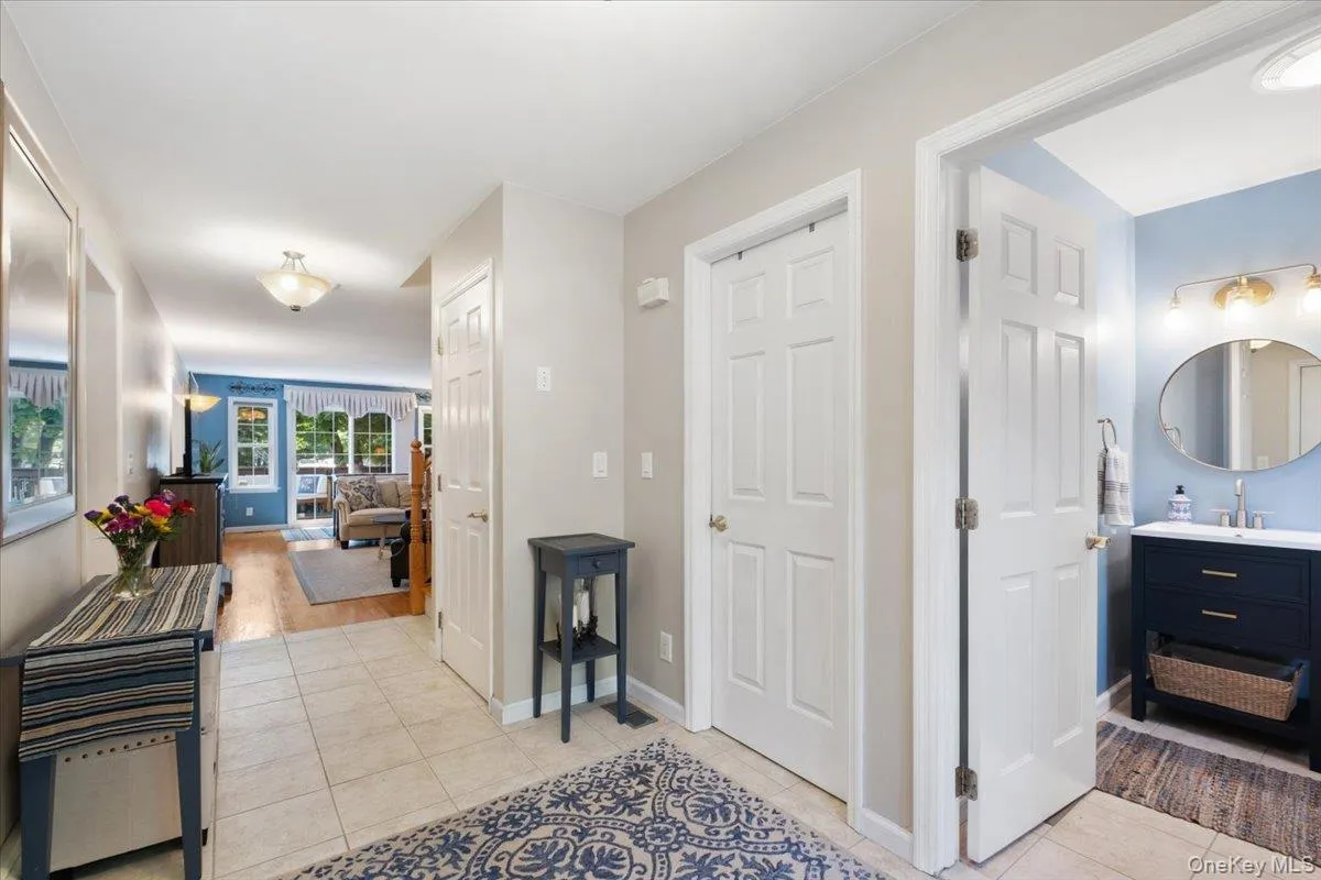 241 Catherine Street, Cortlandt, NY, 2 Bedrooms Bedrooms, 6 Rooms Rooms,2 BathroomsBathrooms,Residential,For Rent,Catherine,0,1011448 241 Catherine Street, Cortlandt, NY, 2 Bedrooms Bedrooms, 6 Rooms Rooms,2 BathroomsBathrooms,Residential,For Rent,Catherine,0,1011448