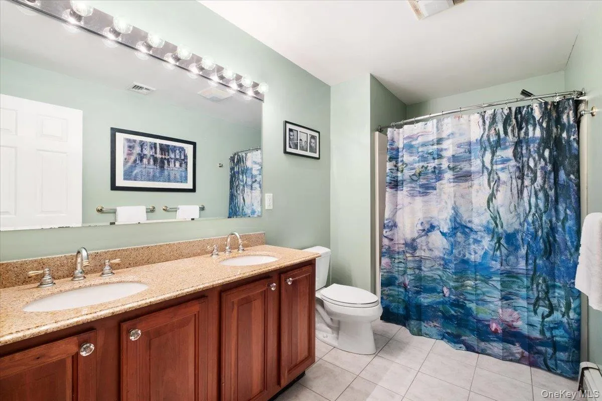 Hall Bath with double sink and tub Hall Bath with double sink and tub