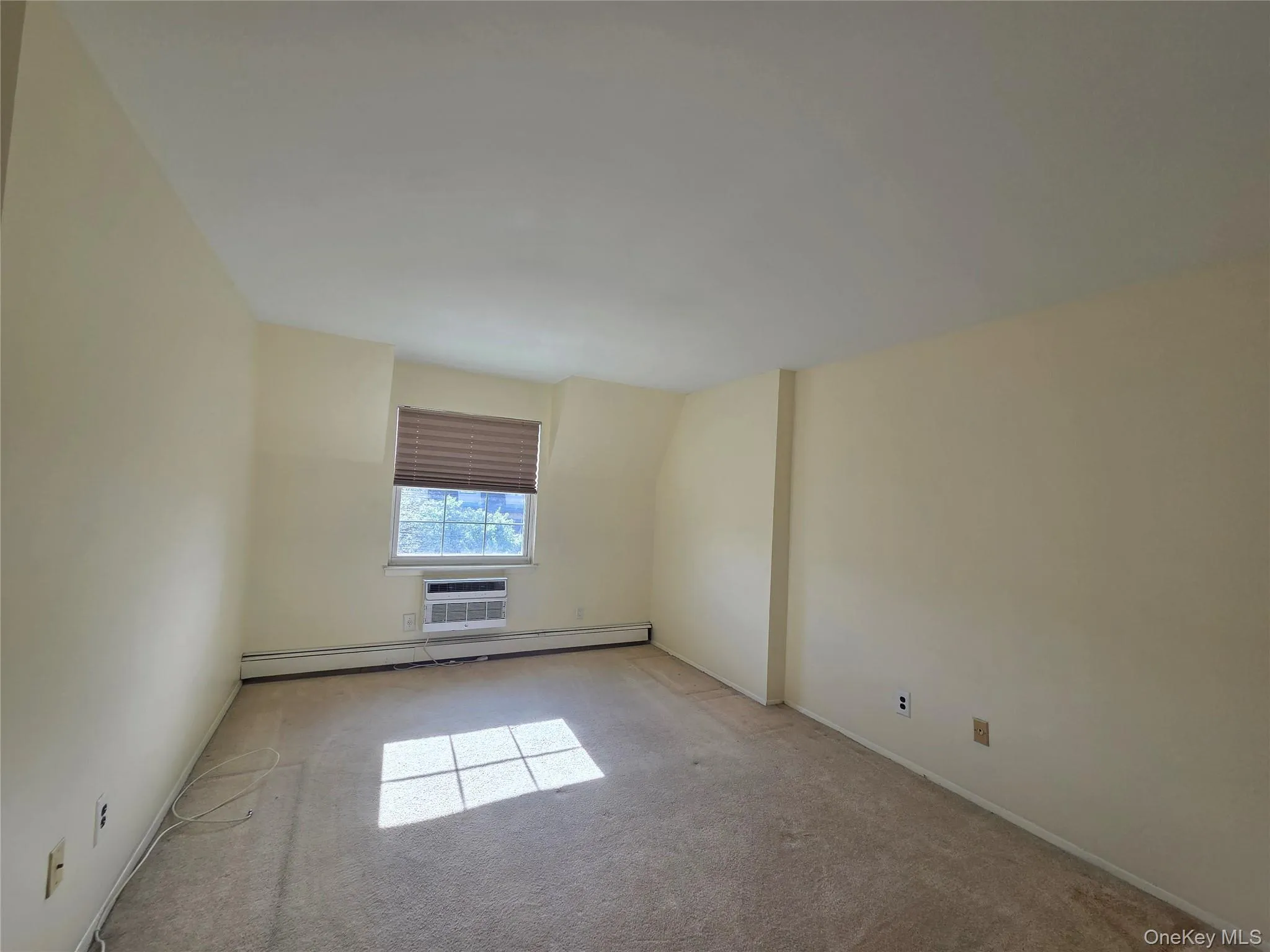 12-29 Diane Place, New York, NY, 3 Bedrooms Bedrooms, 6 Rooms Rooms,2 BathroomsBathrooms,Residential Lease,For Rent,Diane,0,1011449 12-29 Diane Place, New York, NY, 3 Bedrooms Bedrooms, 6 Rooms Rooms,2 BathroomsBathrooms,Residential Lease,For Rent,Diane,0,1011449