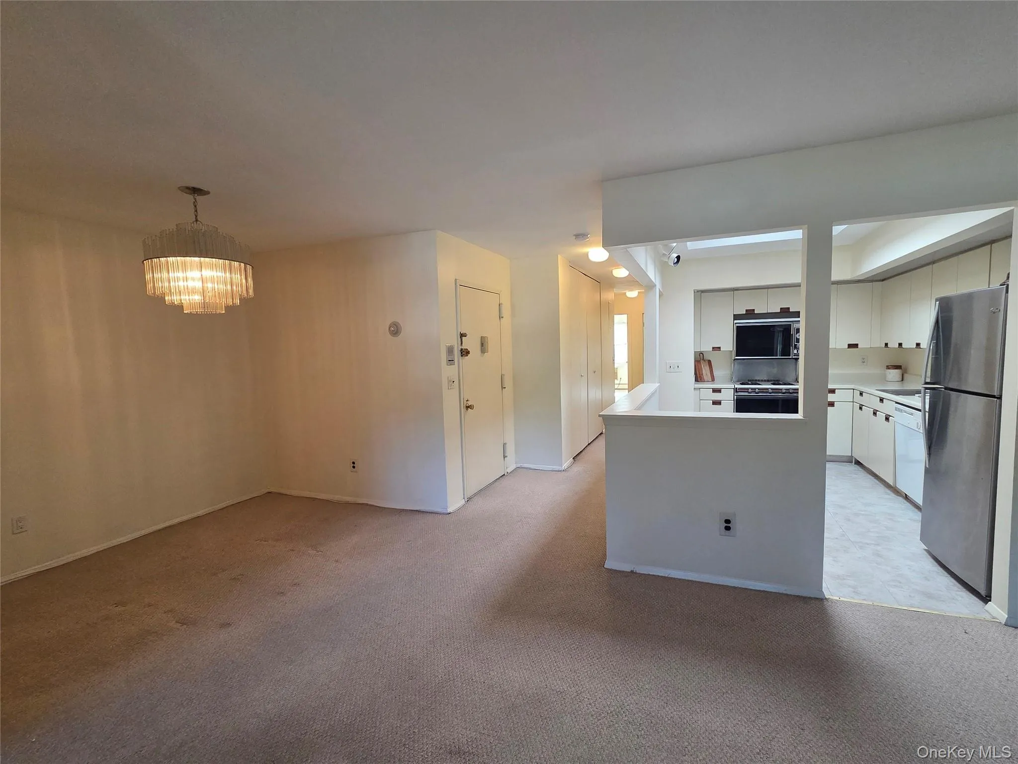 12-29 Diane Place, New York, NY, 3 Bedrooms Bedrooms, 6 Rooms Rooms,2 BathroomsBathrooms,Residential Lease,For Rent,Diane,0,1011449 12-29 Diane Place, New York, NY, 3 Bedrooms Bedrooms, 6 Rooms Rooms,2 BathroomsBathrooms,Residential Lease,For Rent,Diane,0,1011449